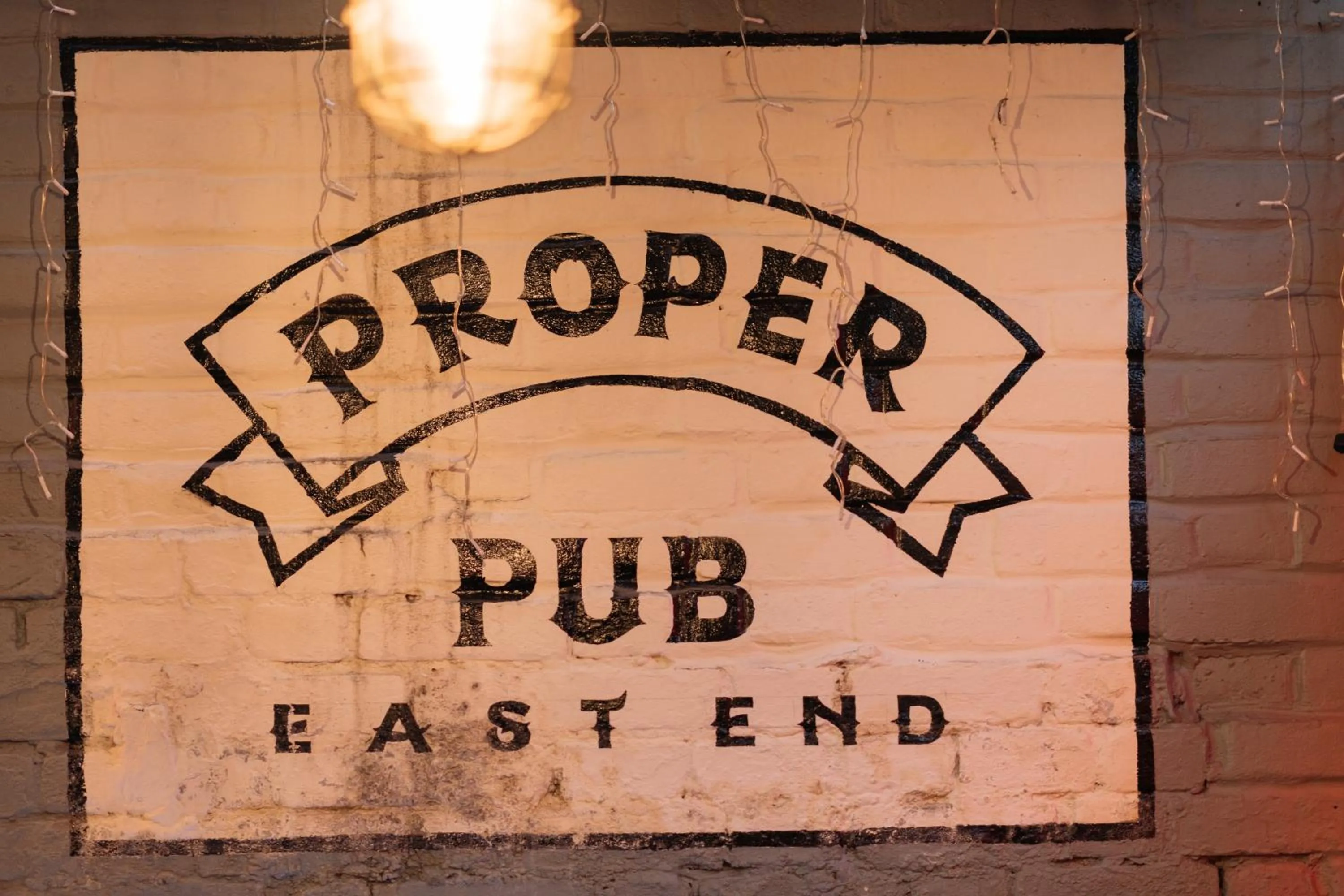 The Crown Pub & Guesthouse