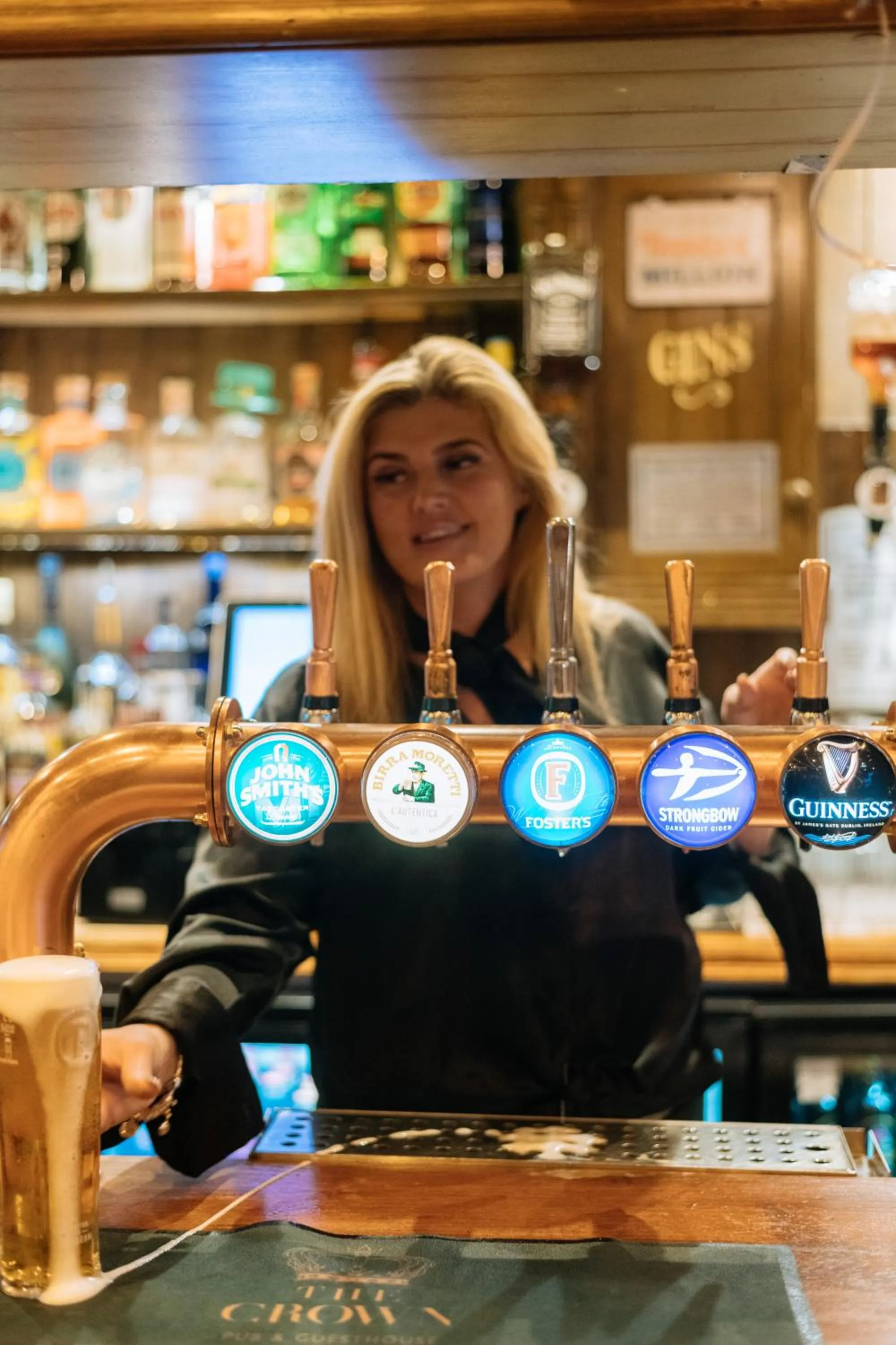 The Crown Pub & Guesthouse