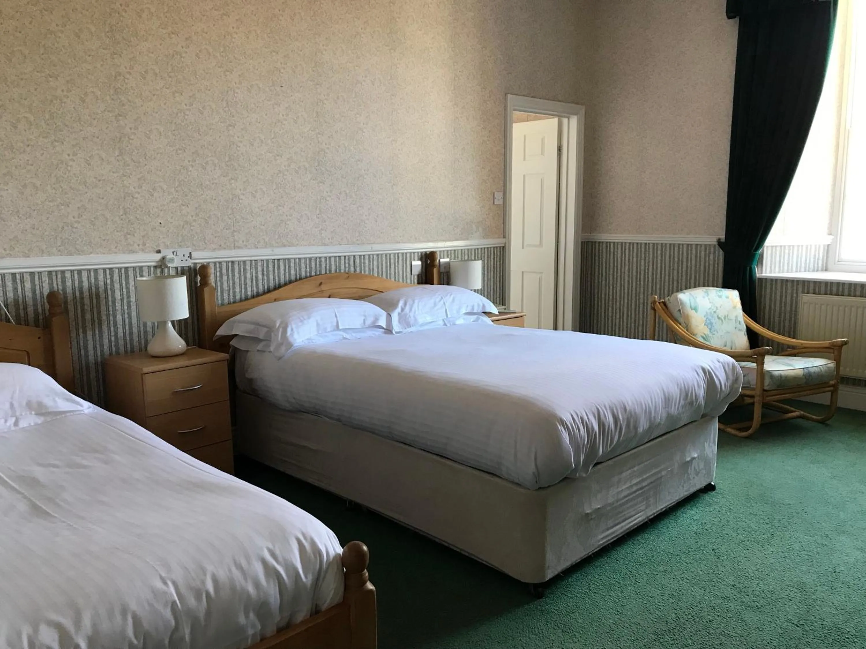 Bed in The White Hart Hotel