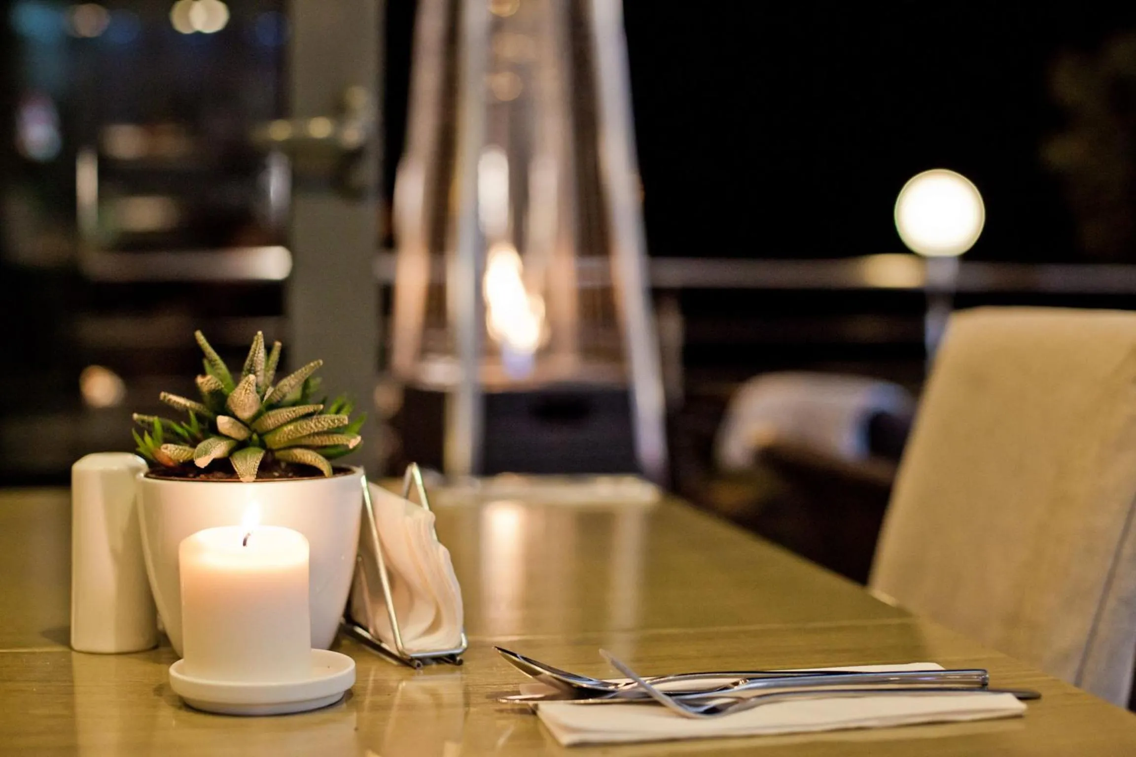 Restaurant/places to eat in Hotel 77 Restauracja Spa