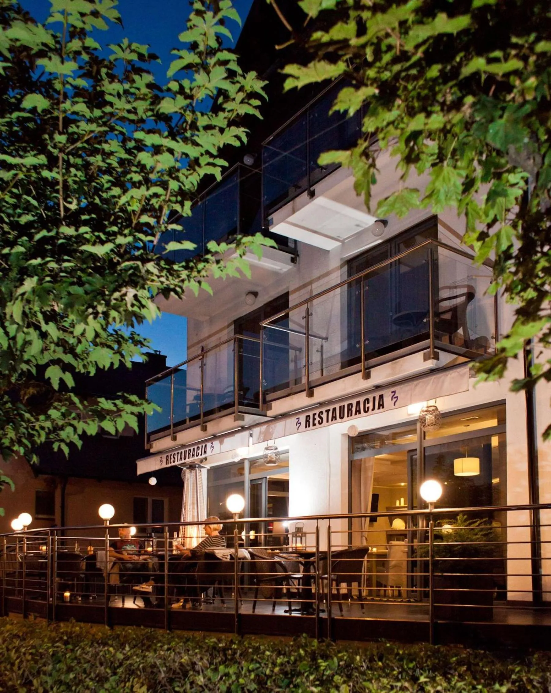 Facade/entrance in Hotel 77 Restauracja Spa