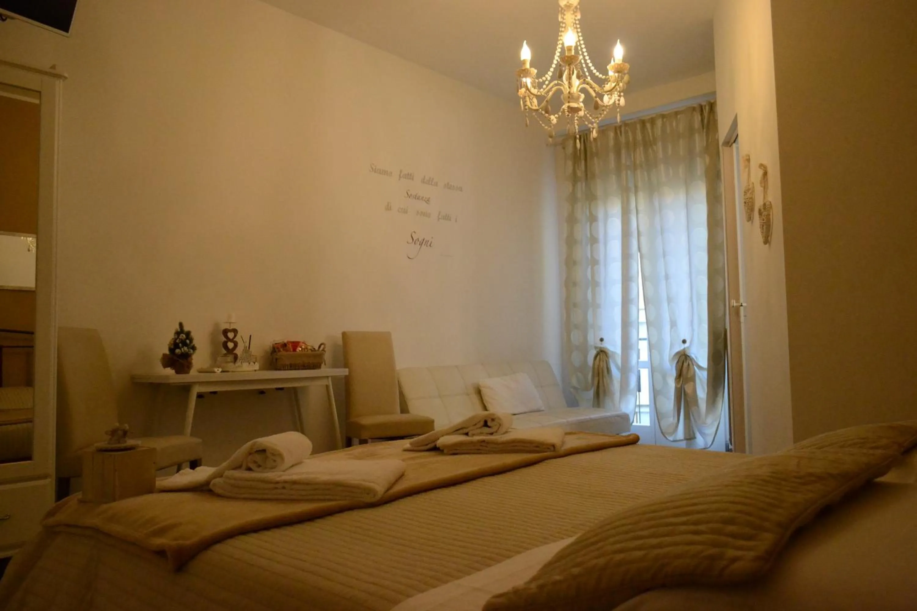 Photo of the whole room, Bed in Casa Isabella