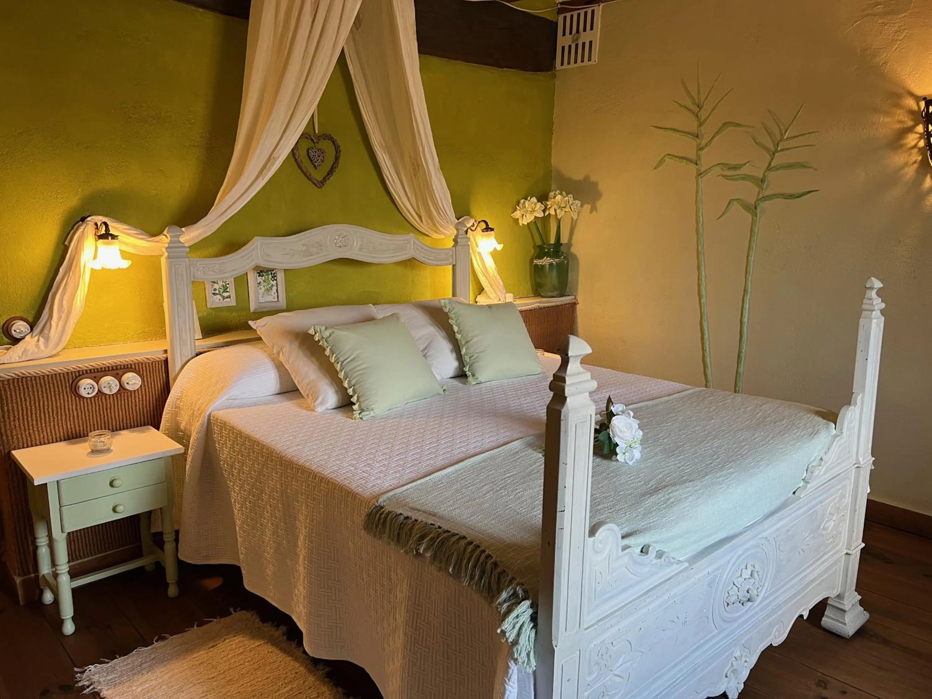 Bed in Les Vinyes Alojamiento Rural Boutique & SPA