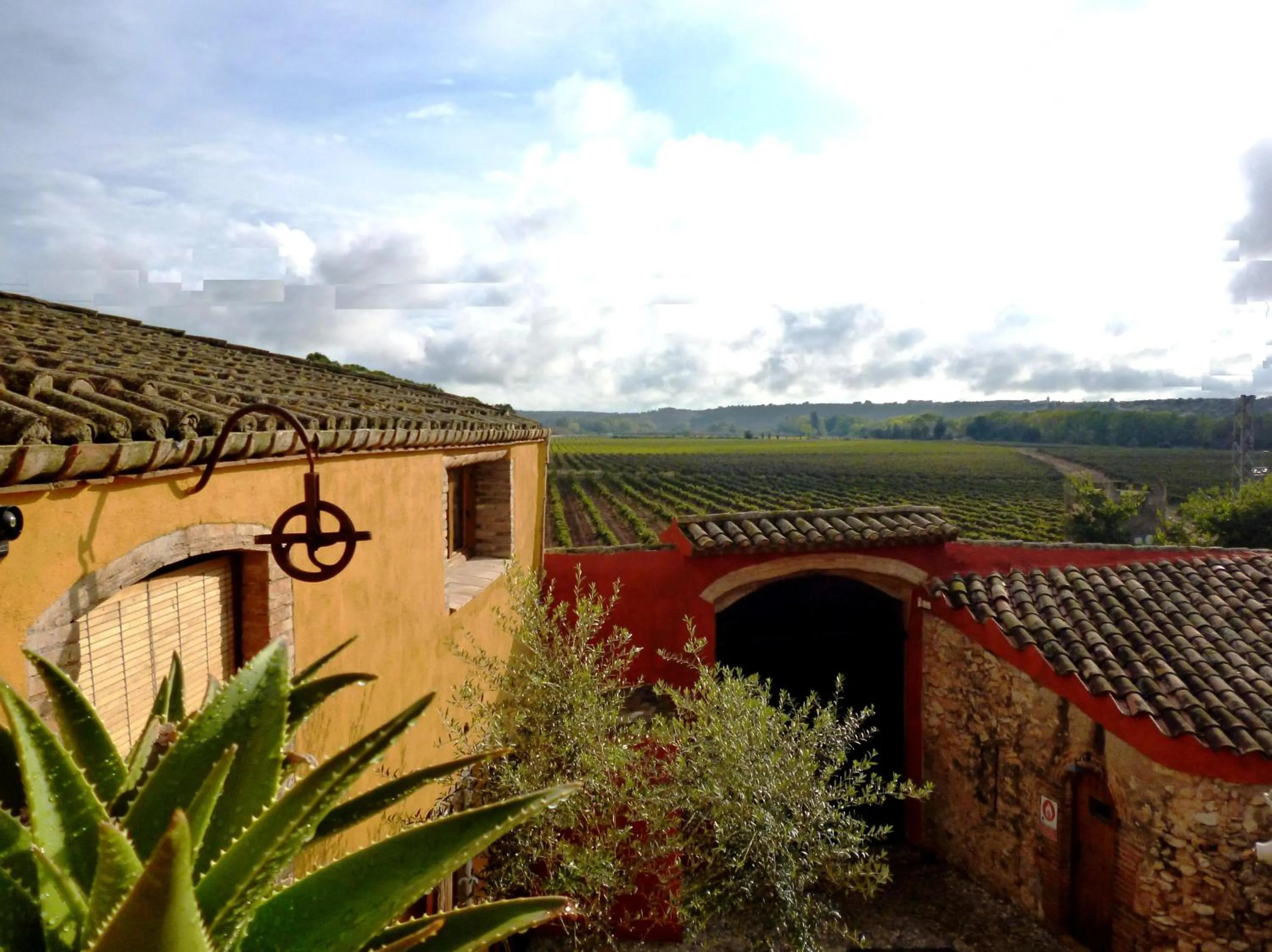 Property building in Les Vinyes Alojamiento Rural Boutique & SPA