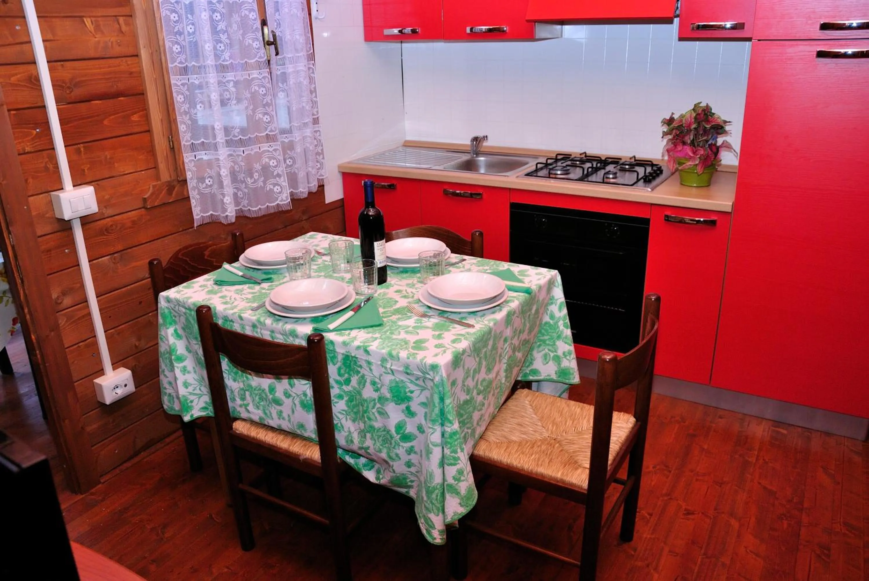 Kitchen or kitchenette in Campeggio Italia