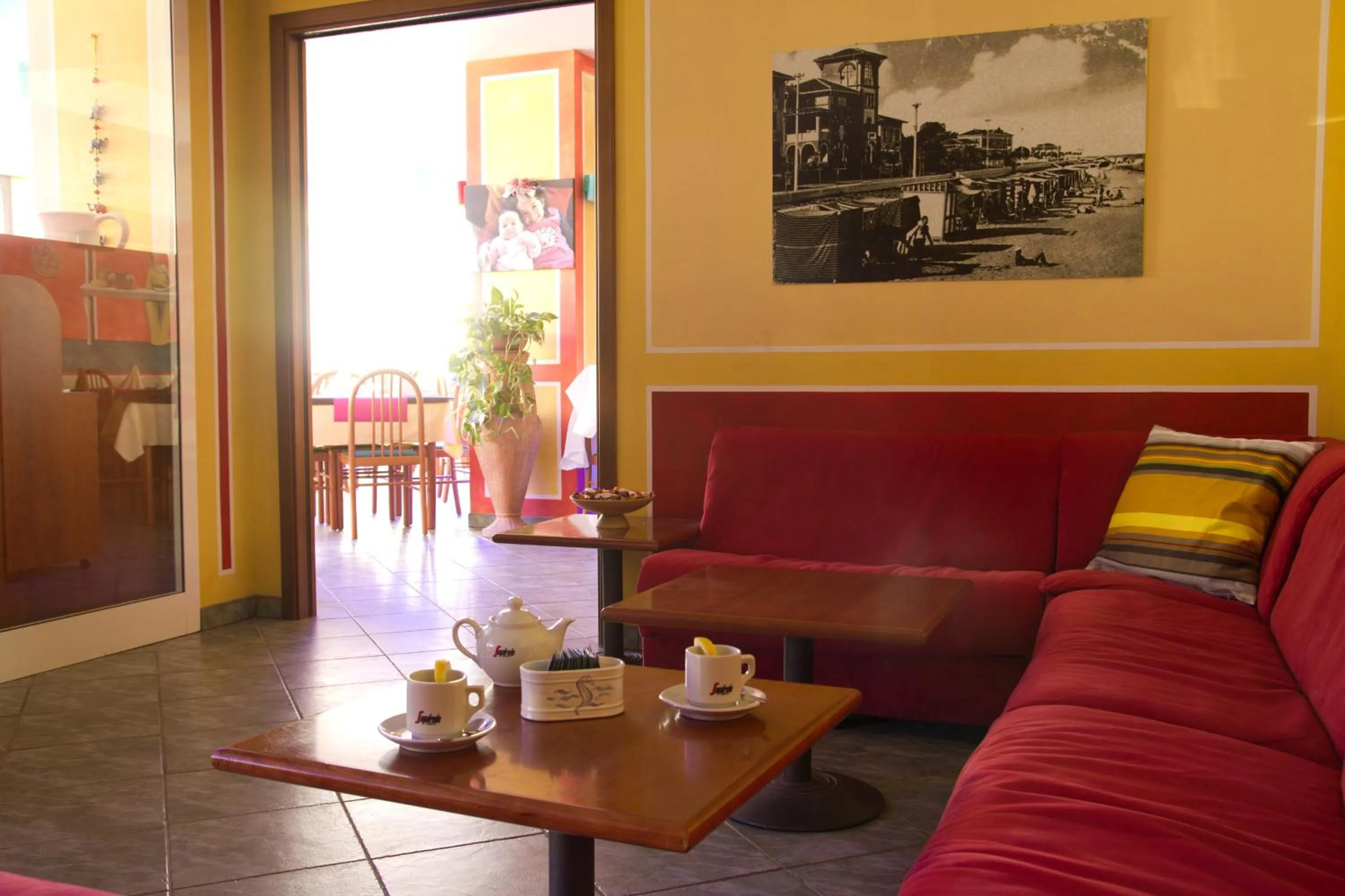 Coffee/tea facilities in Hotel La Fenice