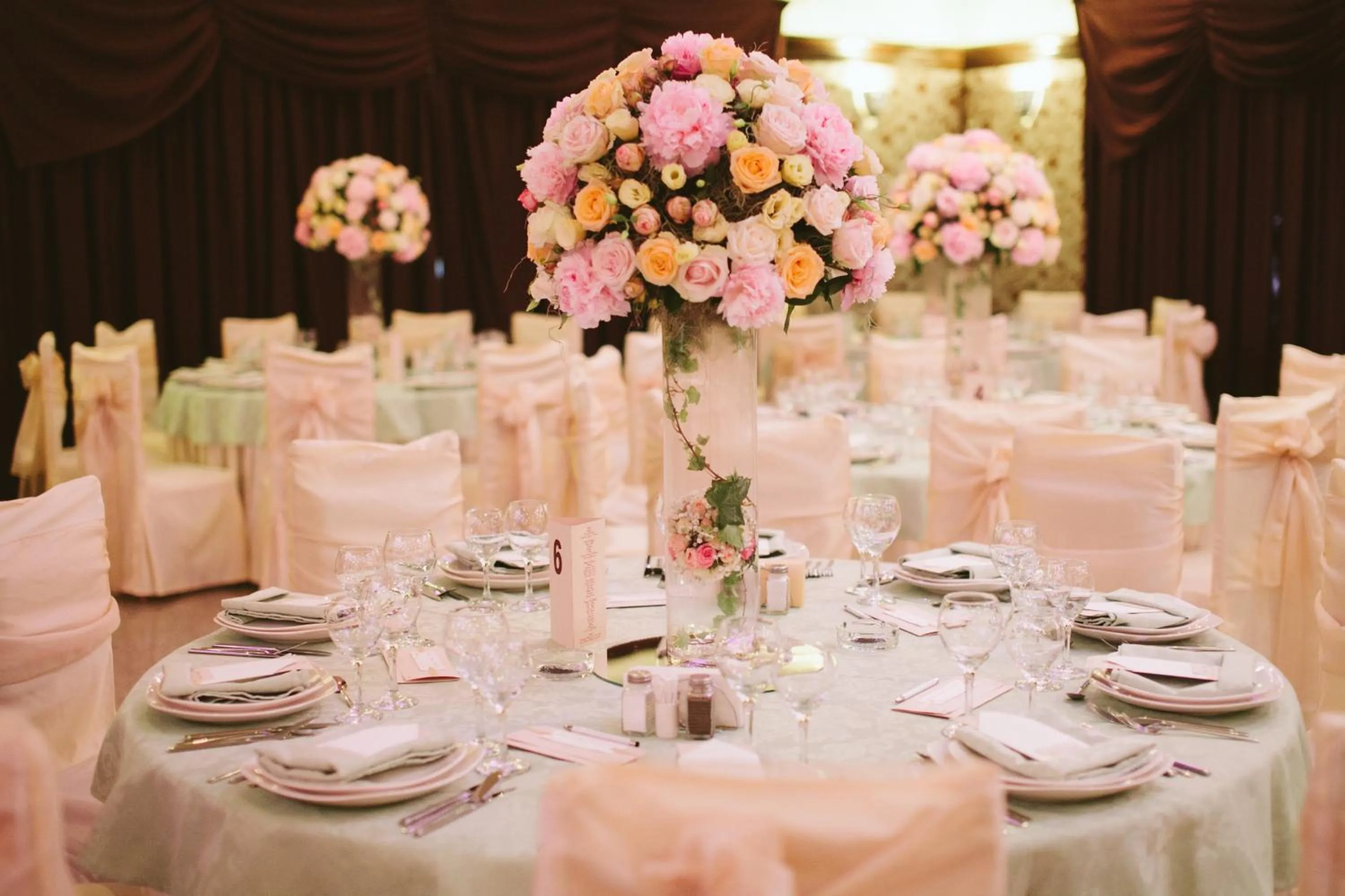 Restaurant/places to eat in Bavaria Blu Hotel and Conference Centre