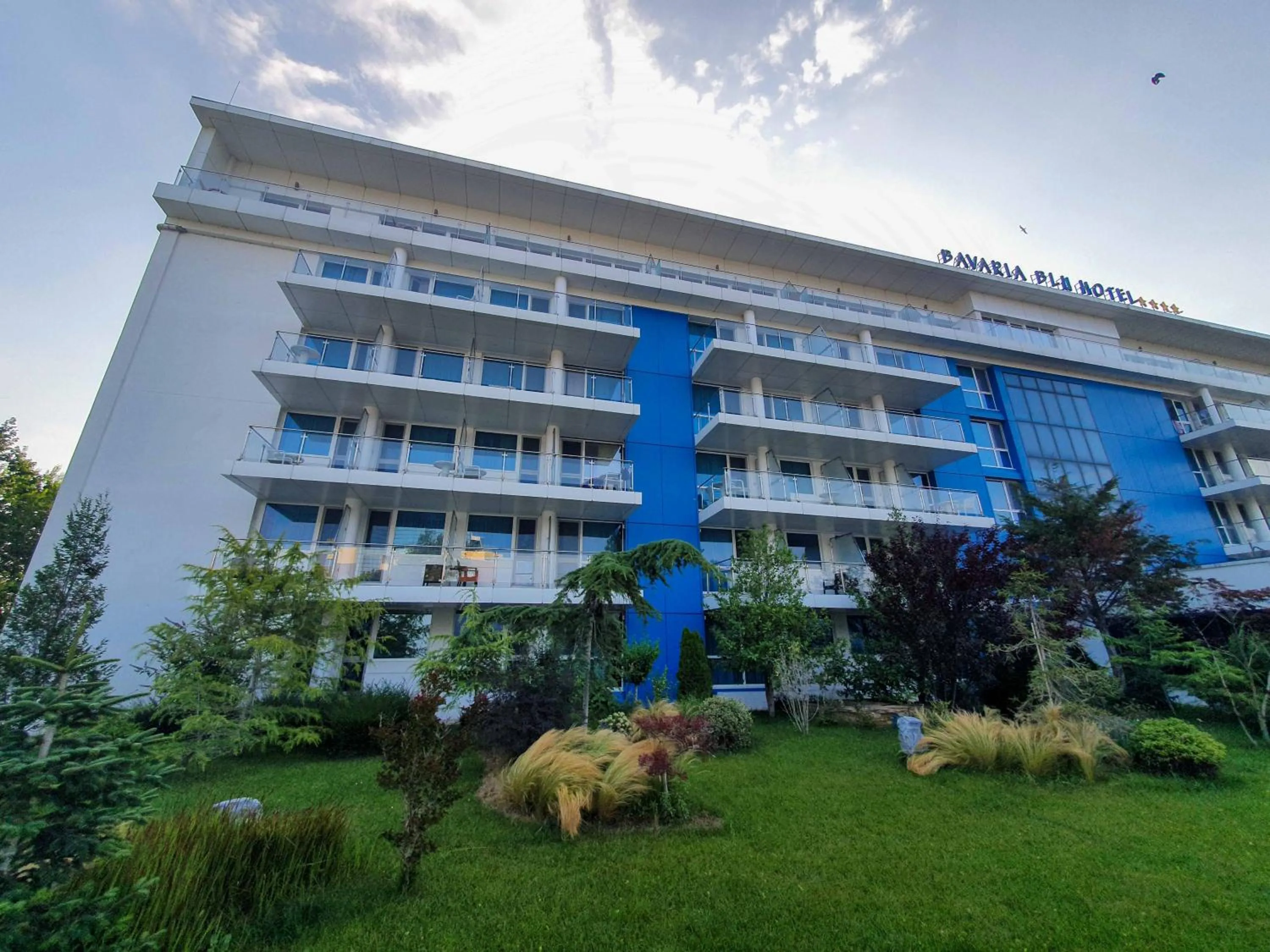Bavaria Blu Hotel and Conference Centre