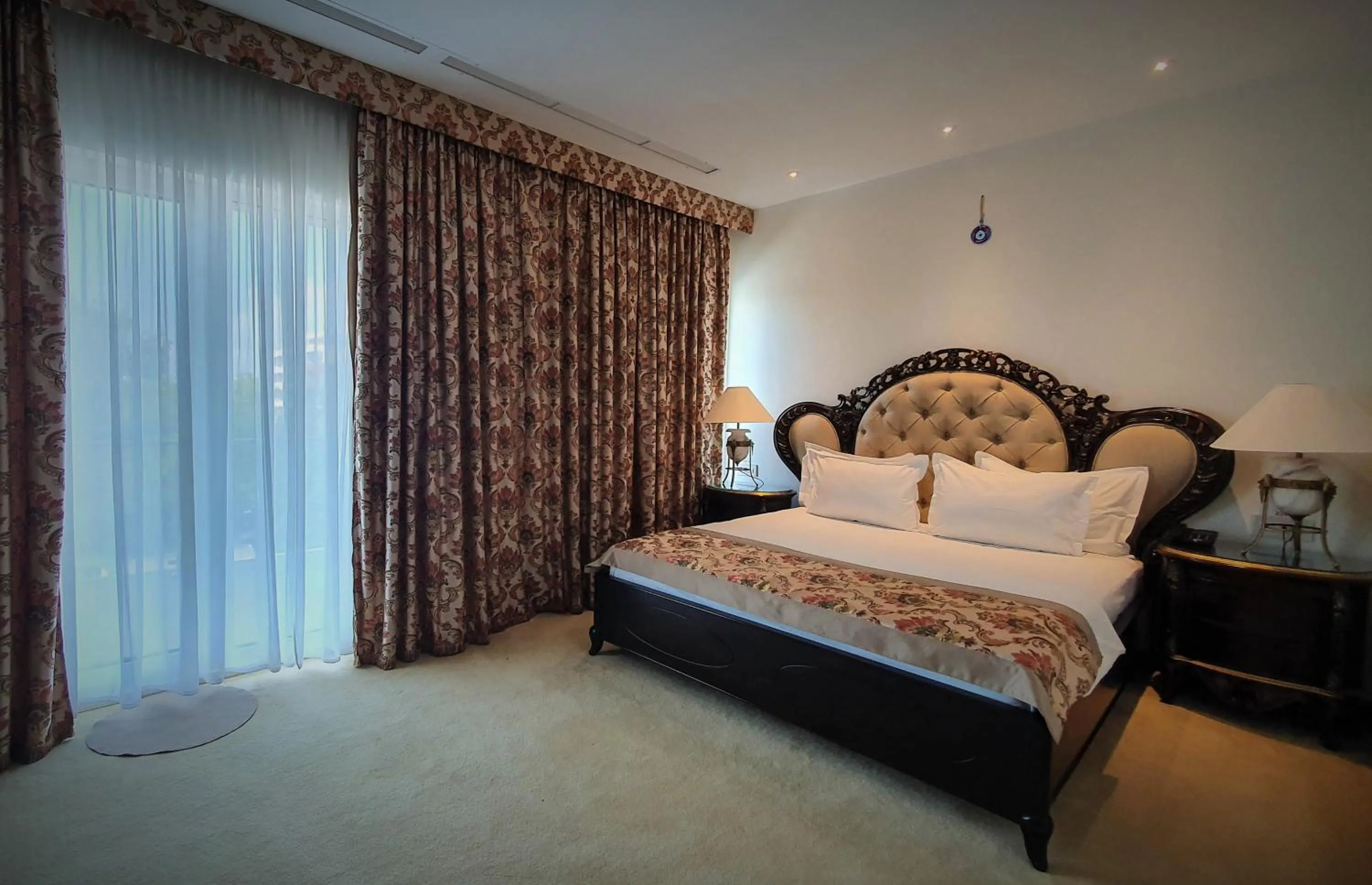 Bed in Bavaria Blu Hotel and Conference Centre