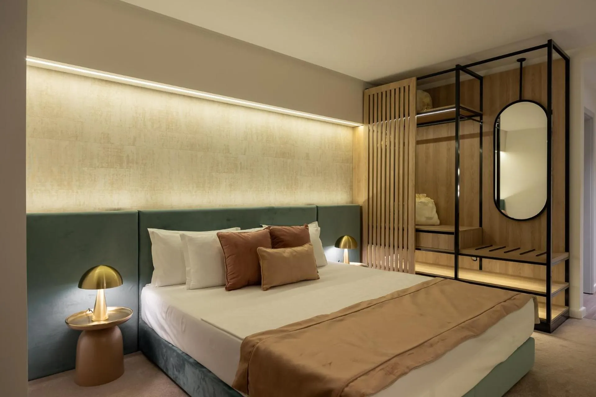 Bed in Bavaria Blu Hotel and Conference Centre