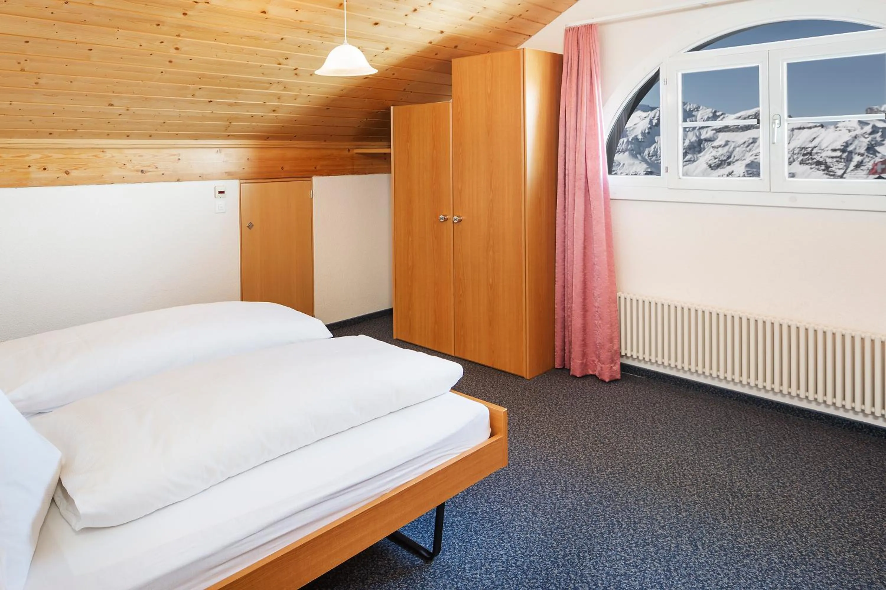 Photo of the whole room in Berghaus Männlichen