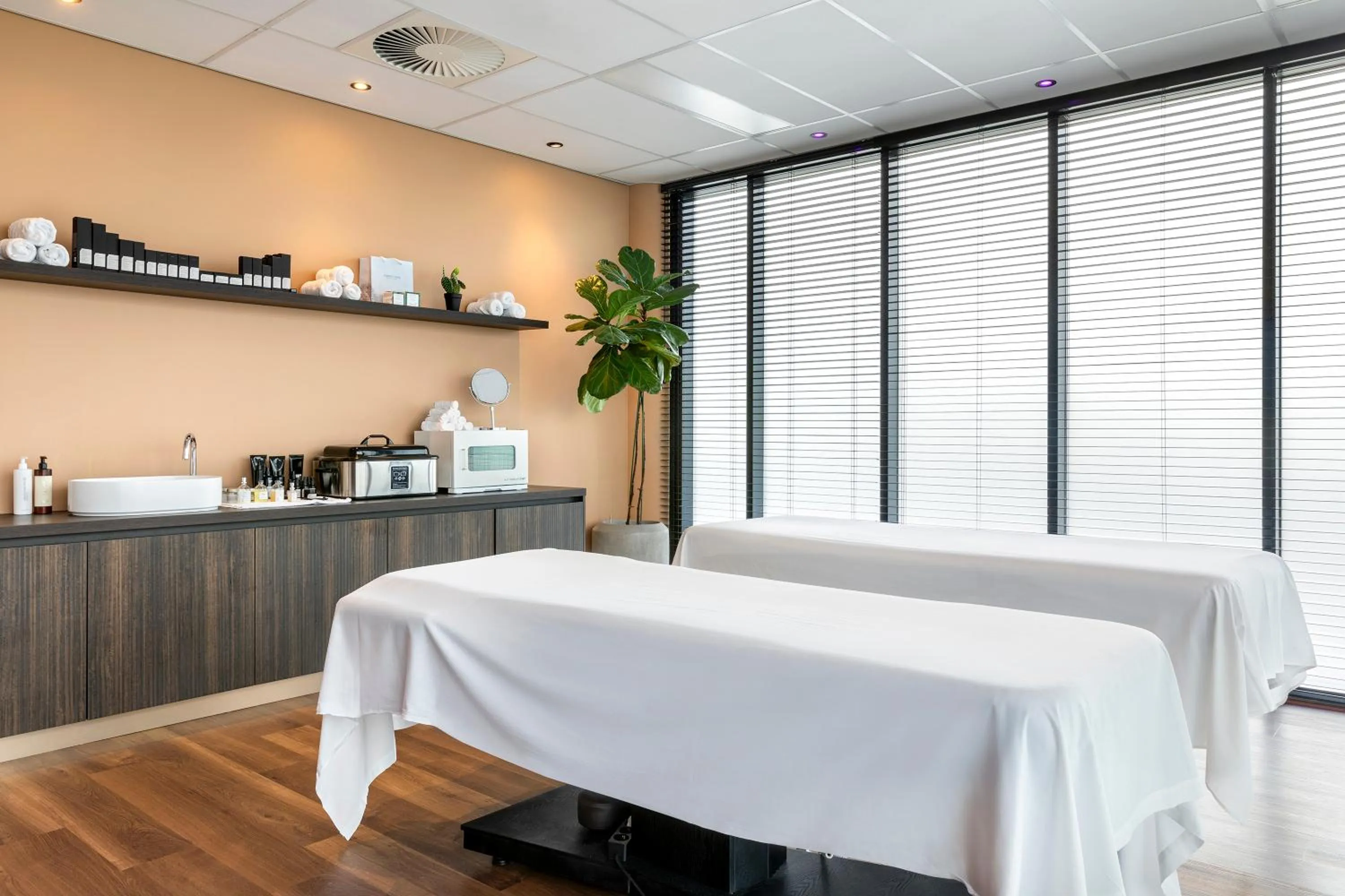 Spa and wellness centre/facilities in Corendon Urban Amsterdam Schiphol Airport Hotel