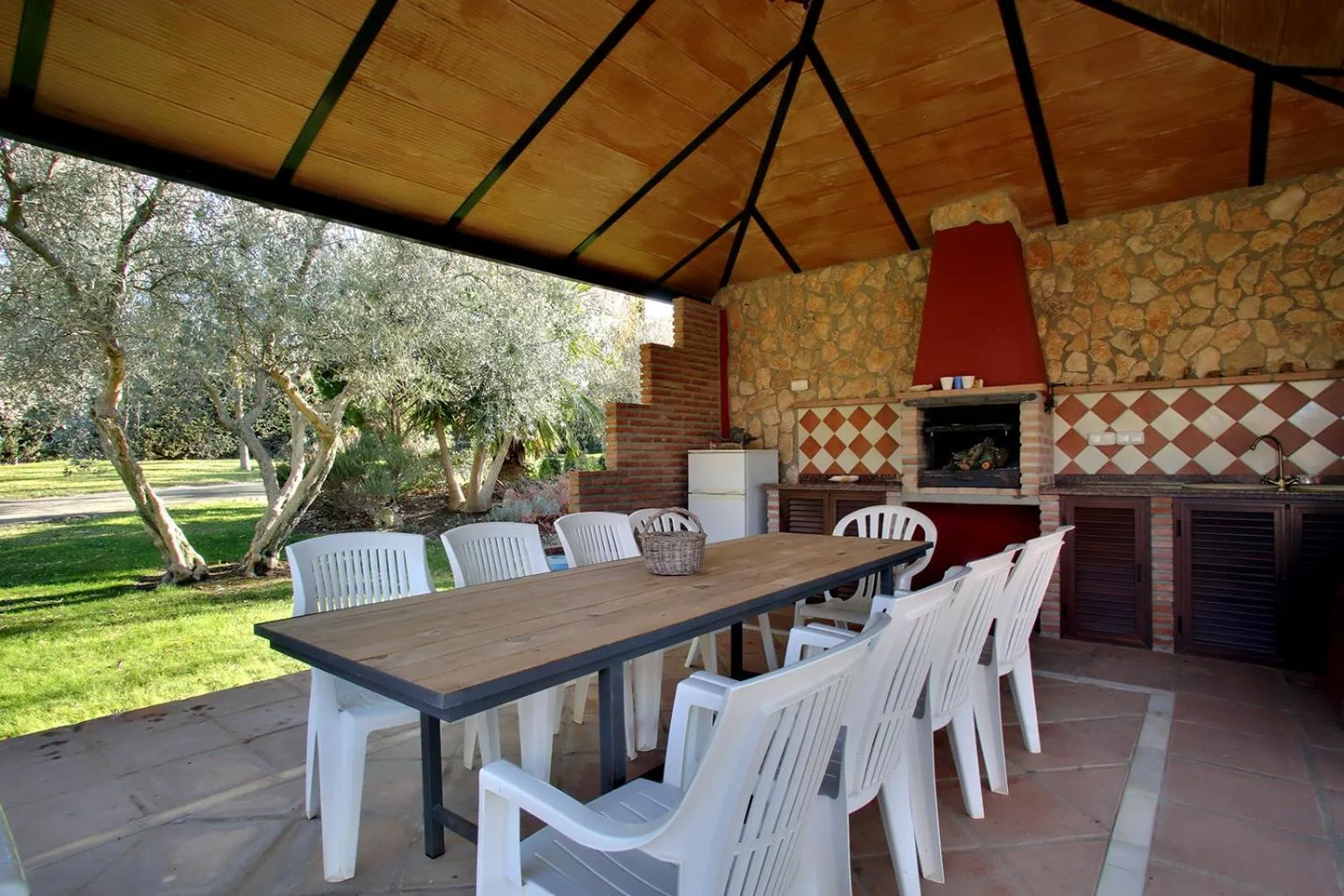 Patio in Los Picachos 10