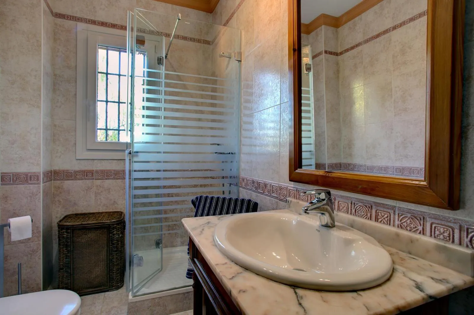 Shower in Los Picachos 10
