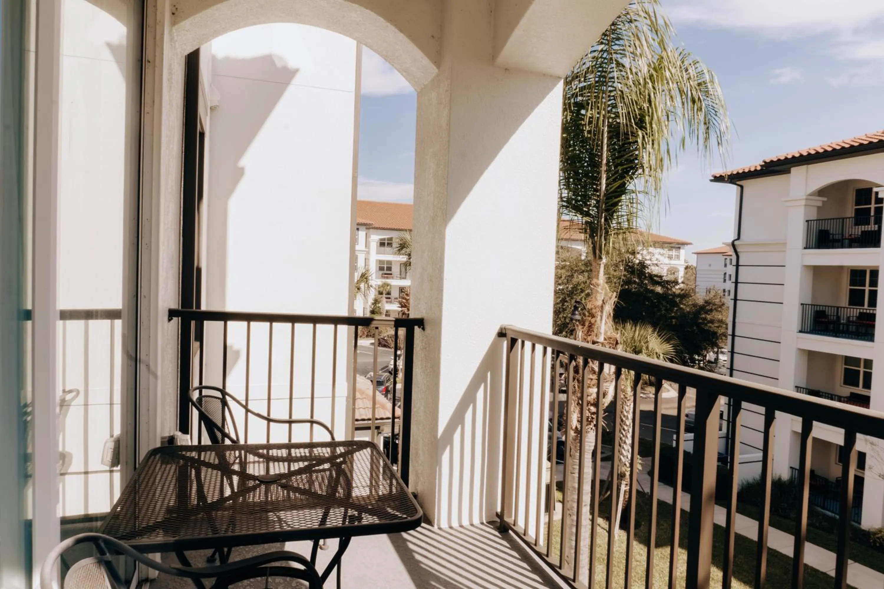 Patio in Vista Cay Inn