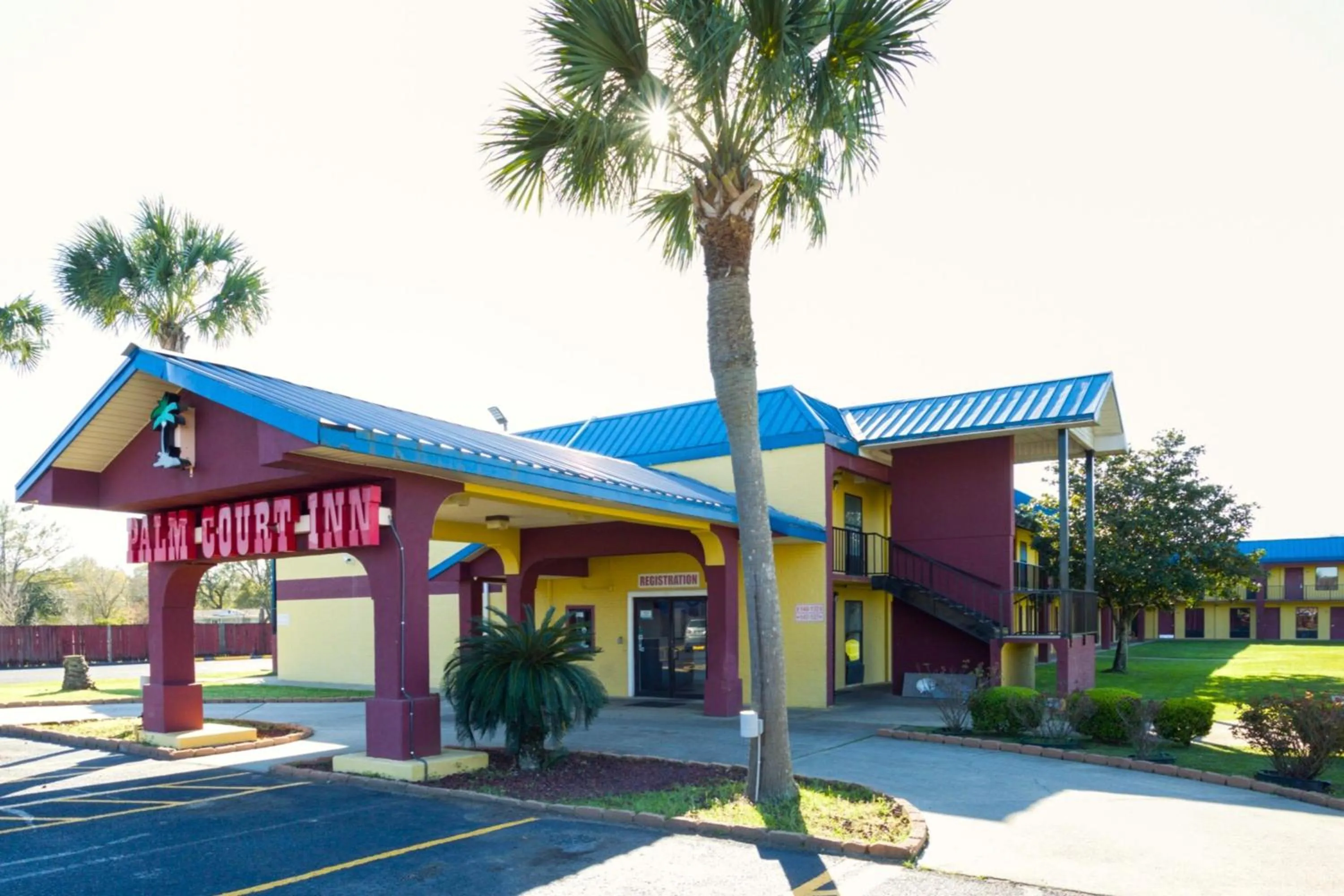 Property building in OYO Hotel Pensacola I-10 & Hwy 29