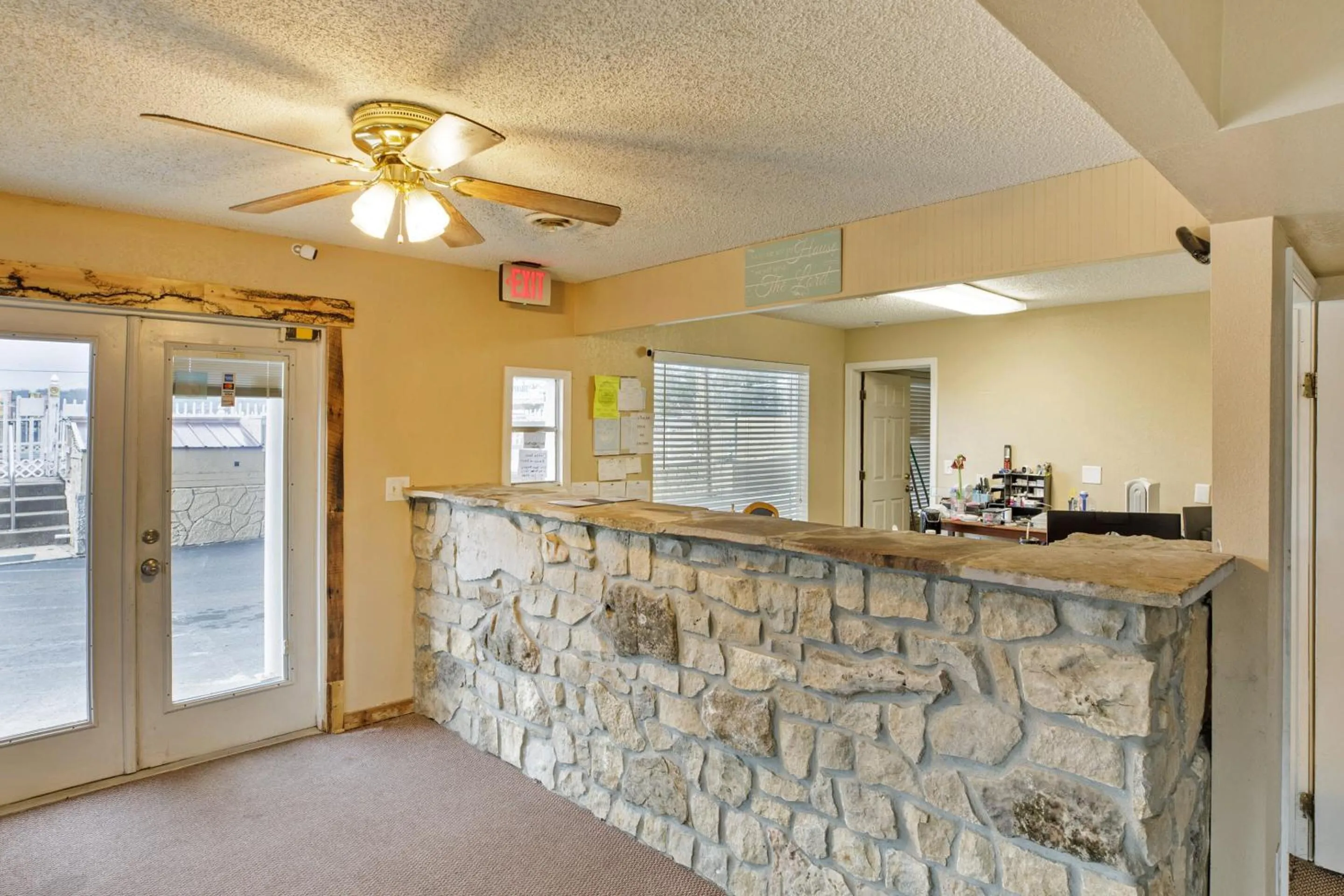 Lobby or reception in OYO Hotel Branson MO-165