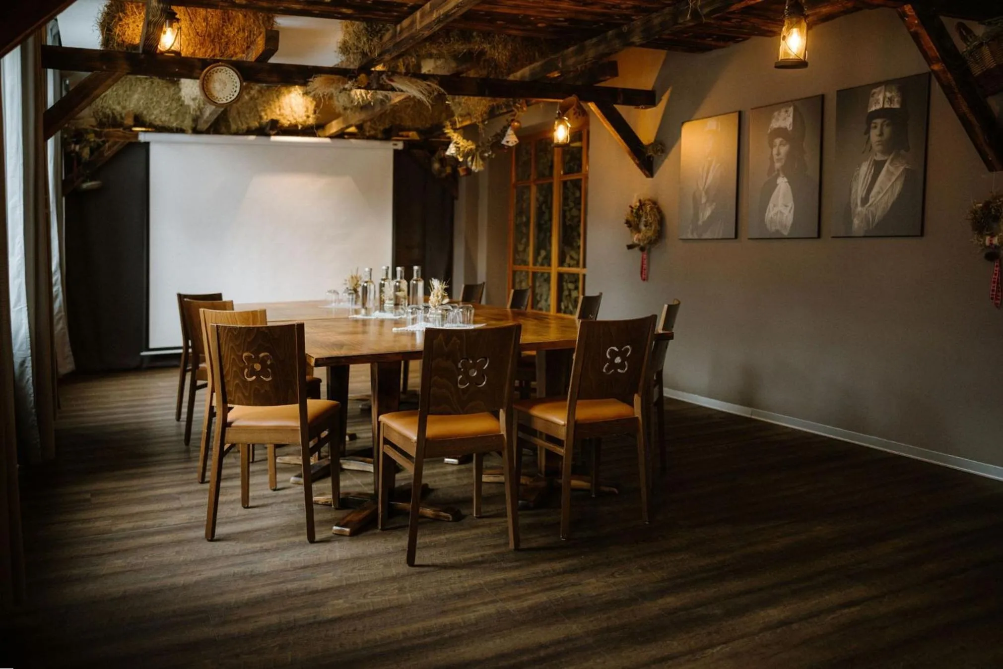 Meeting/conference room in Alpine Hotel Perren