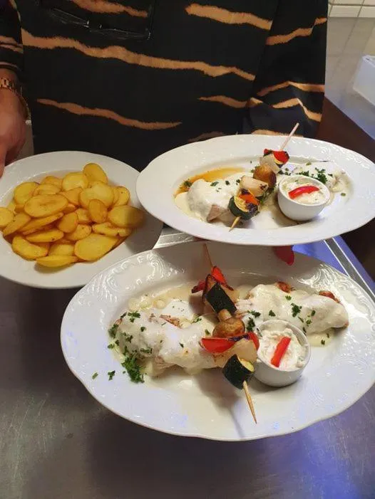 Restaurant/places to eat in Grüner Baum