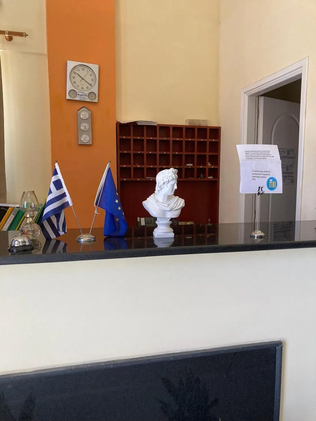 Property building in Apollon (ex. Albatros)