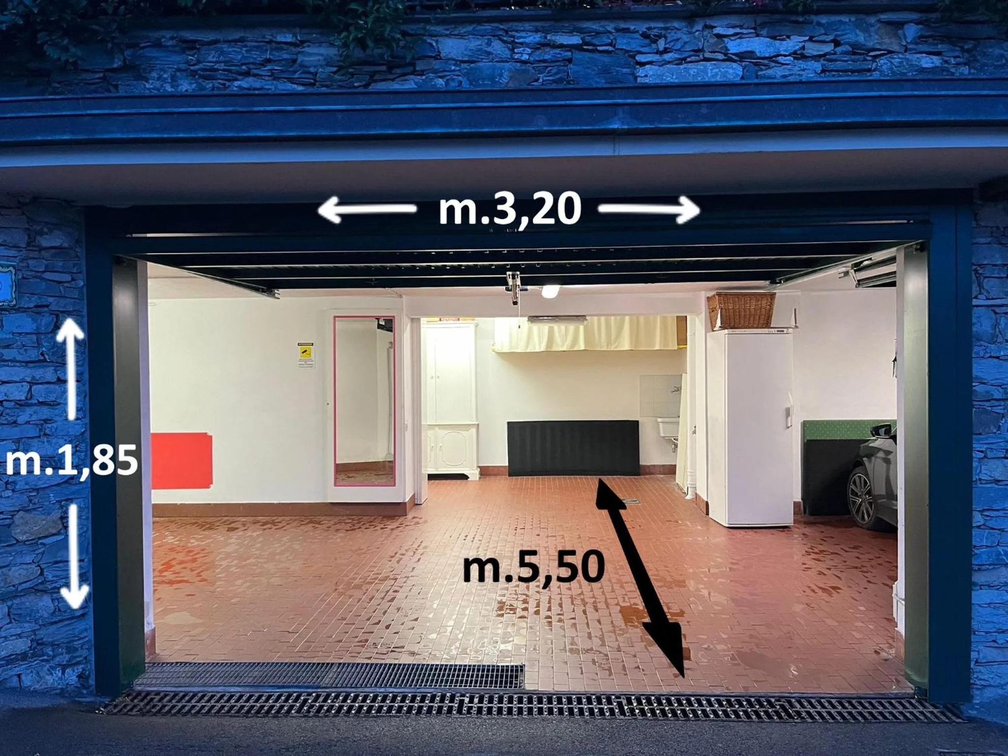 Parking in Villa Mares - sea view, free garage