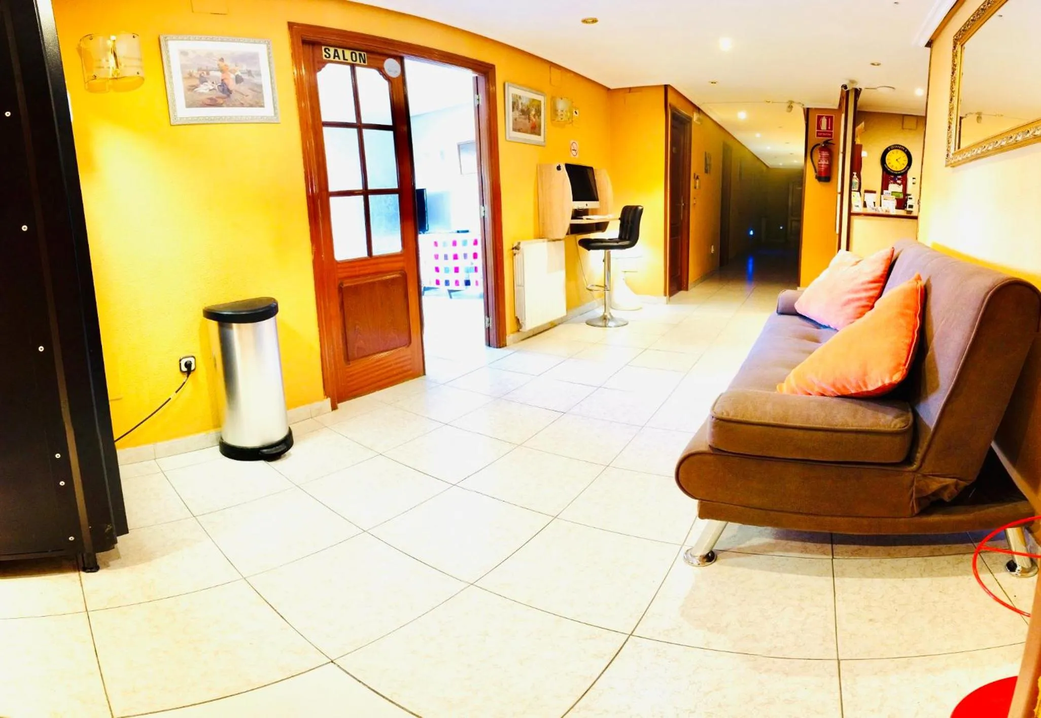 Area and facilities in Hostal Sol Naciente