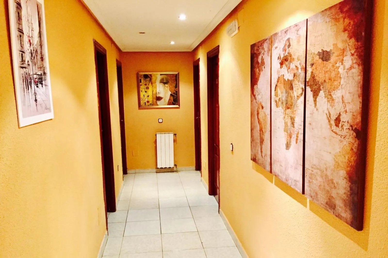 Area and facilities in Hostal Sol Naciente