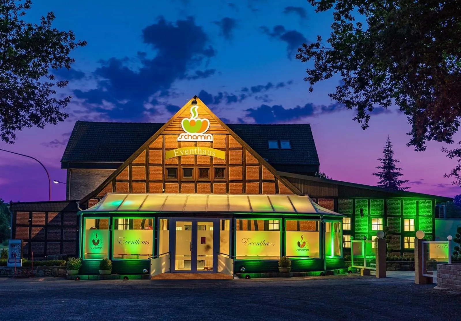 Property building in Eventhaus Schamin