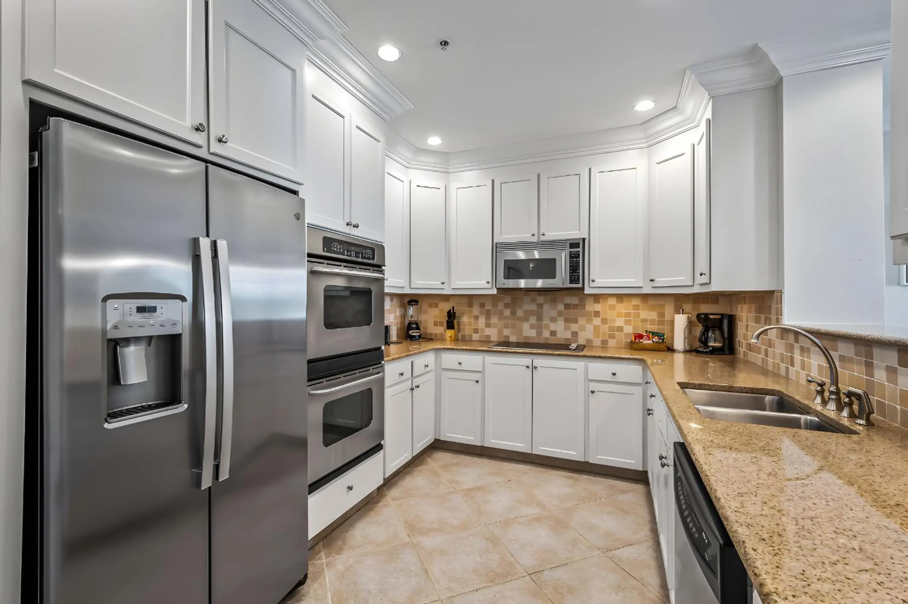 Two-Bedroom Apartment in St James Bay Golf & Pickleball Resort Two-Bedroom Apartment in St James Bay Golf & Pickleball Resort