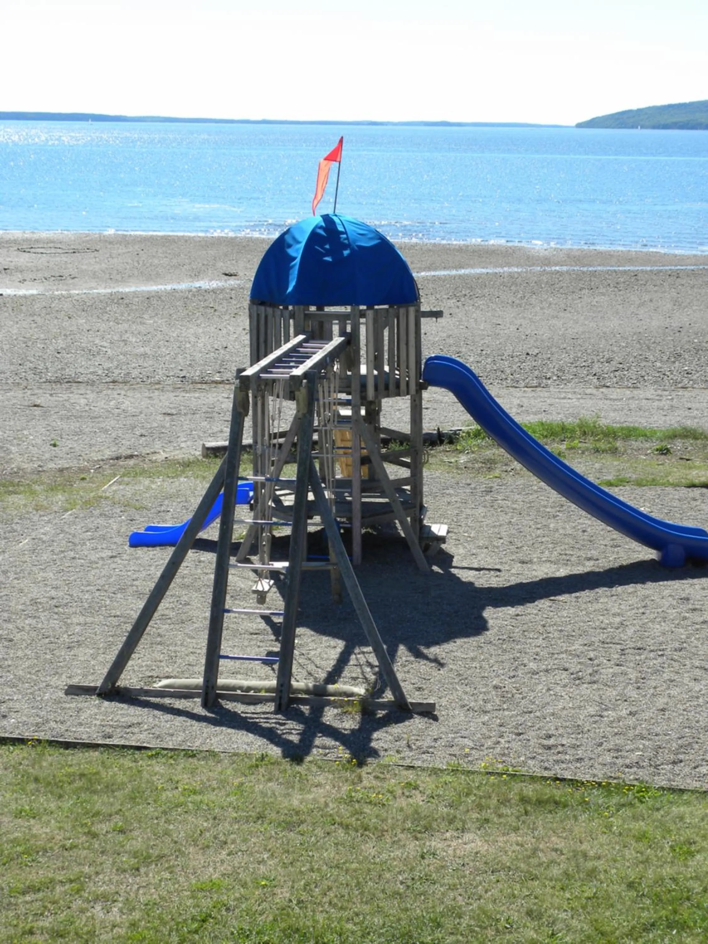 Day in Colonial Gables Oceanfront Village