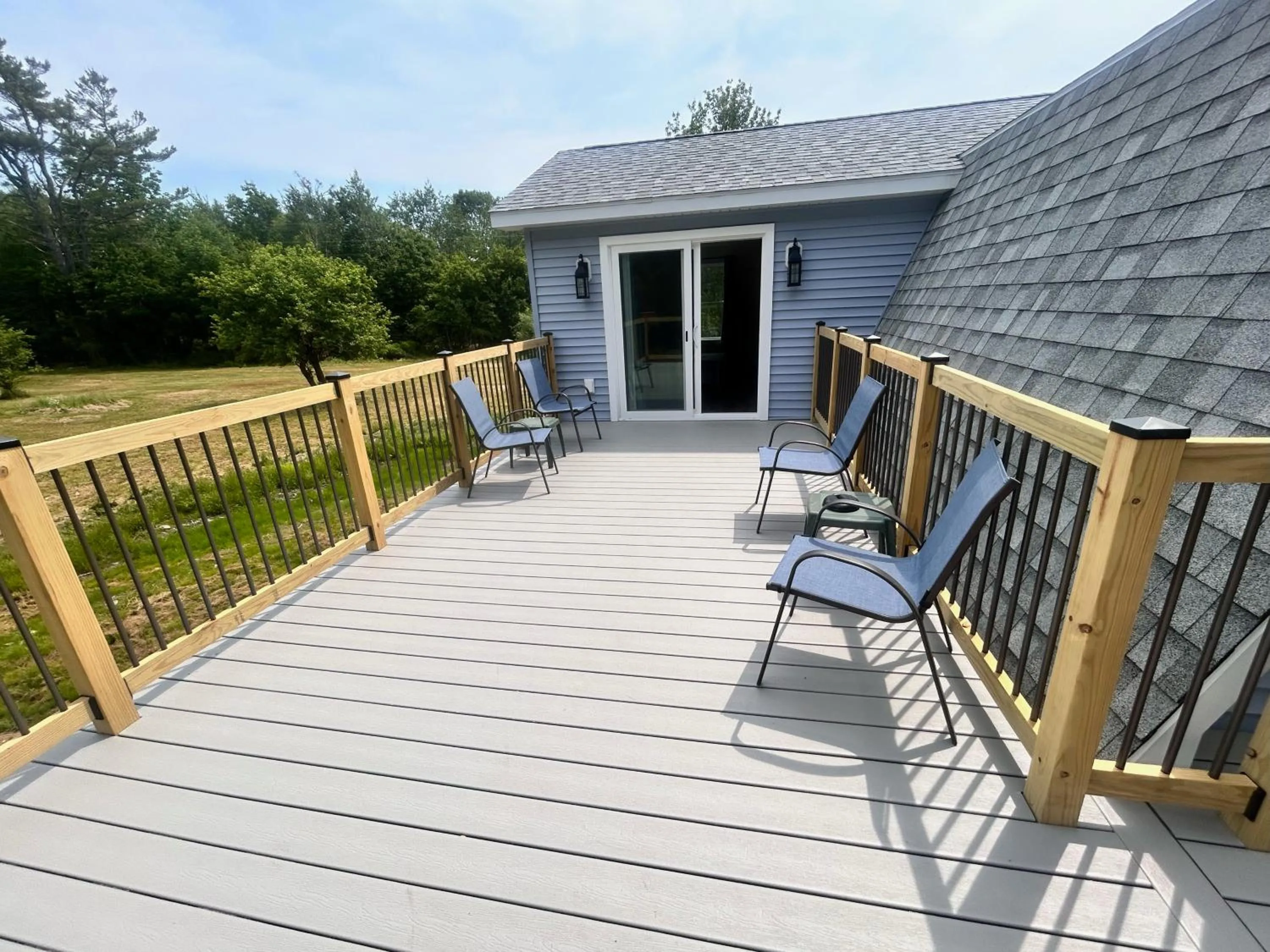 Balcony/Terrace in Colonial Gables Oceanfront Village