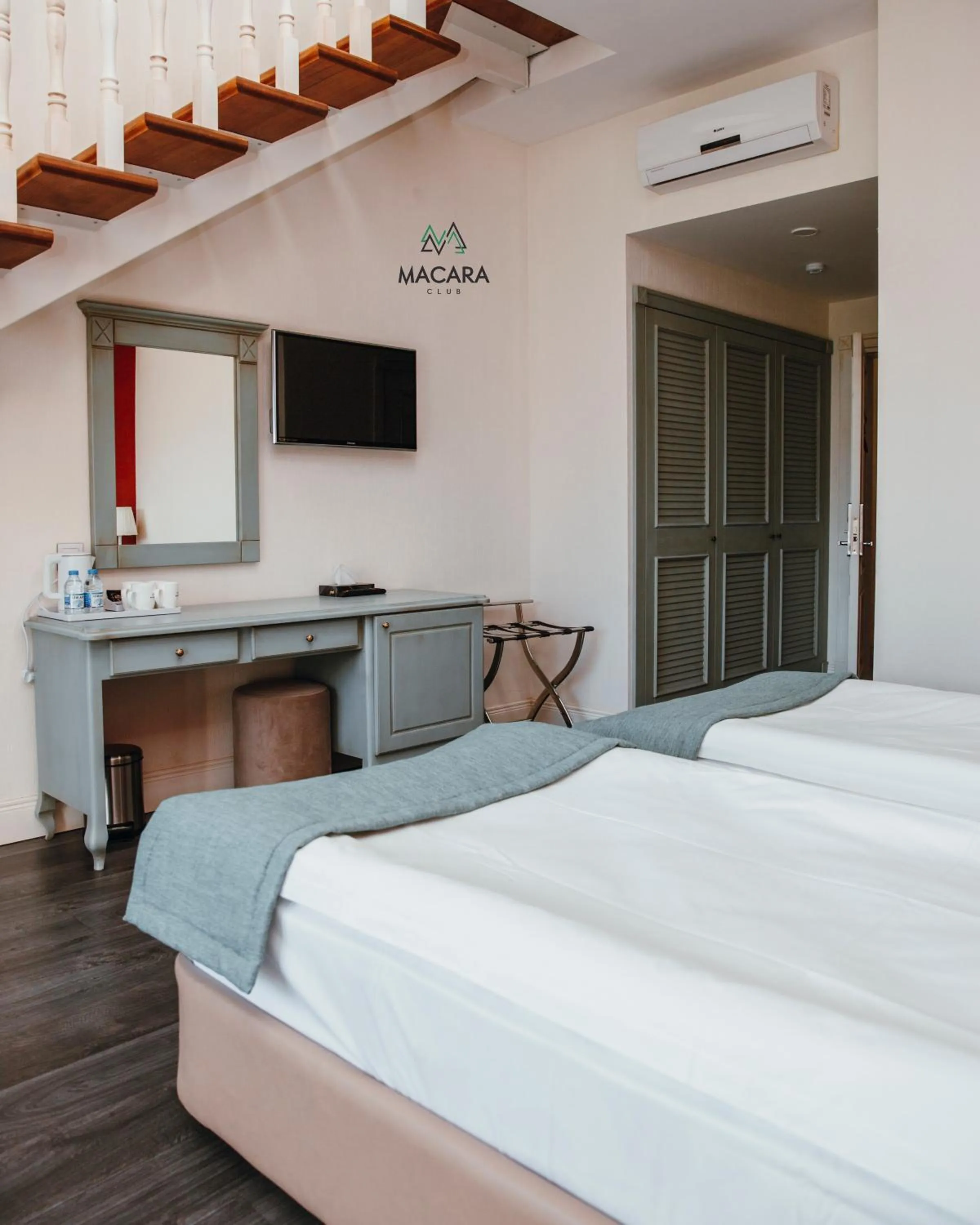 Bedroom, Bed in Macara Village Resort