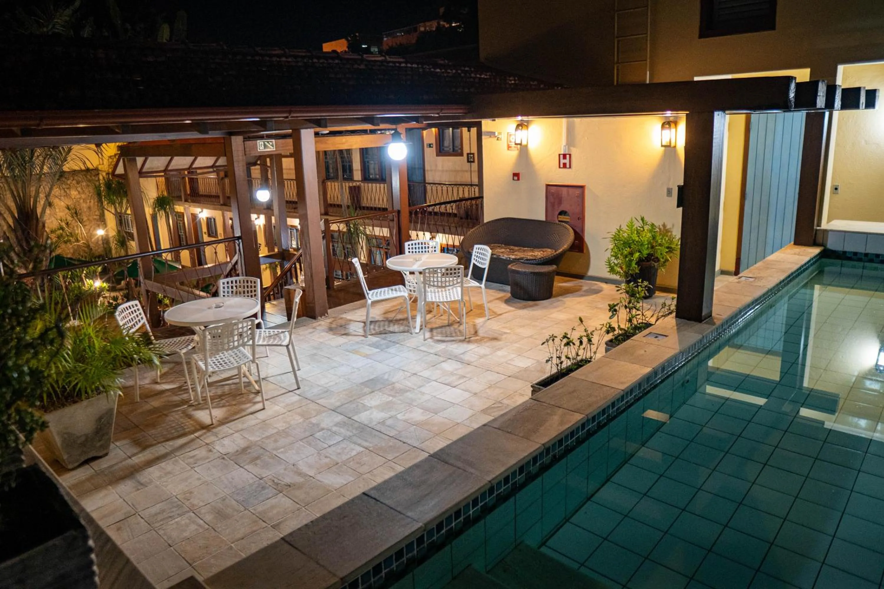 Swimming pool in Pousada Rotunda