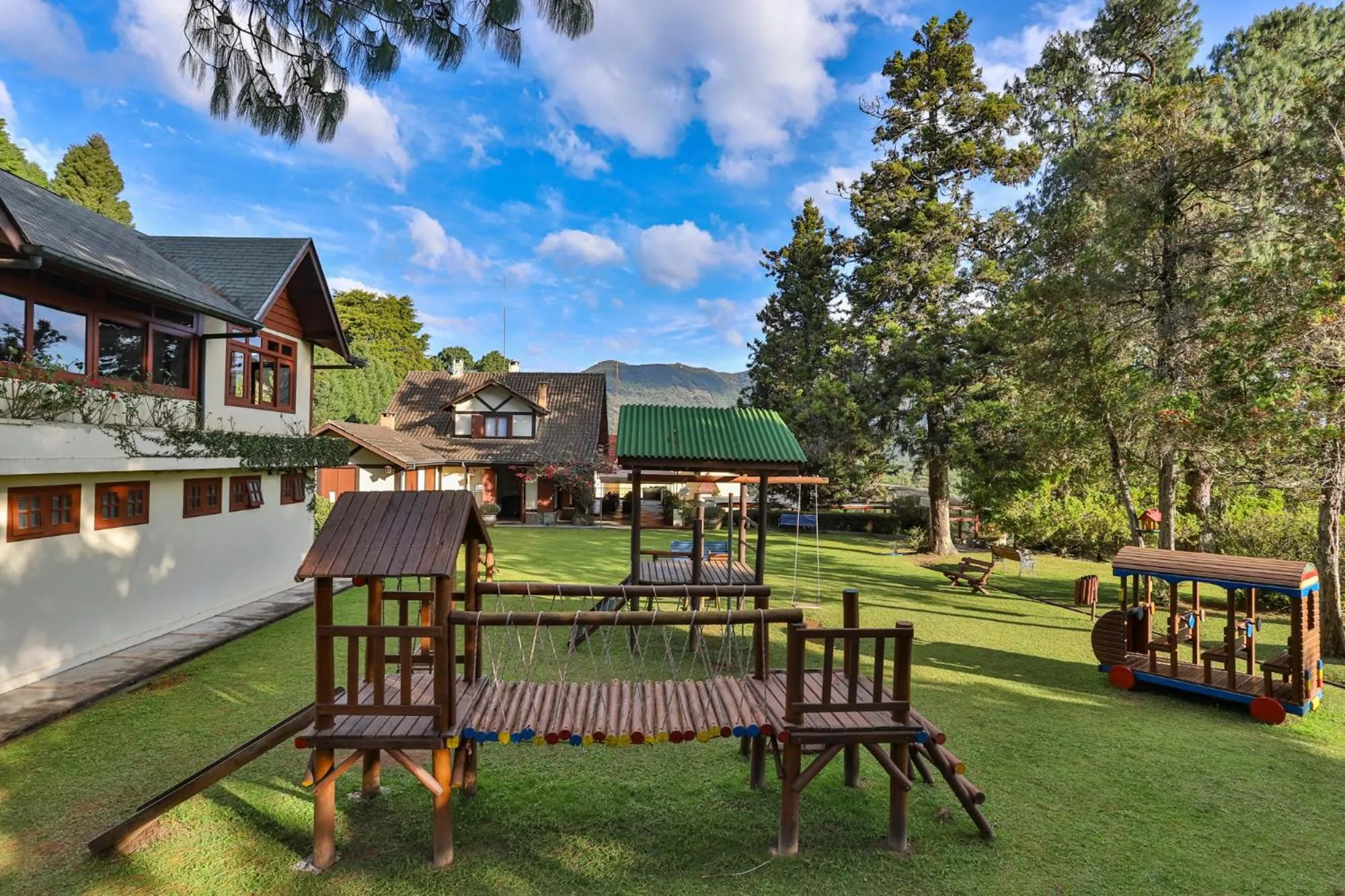 Children play ground in Esquilo Hotel
