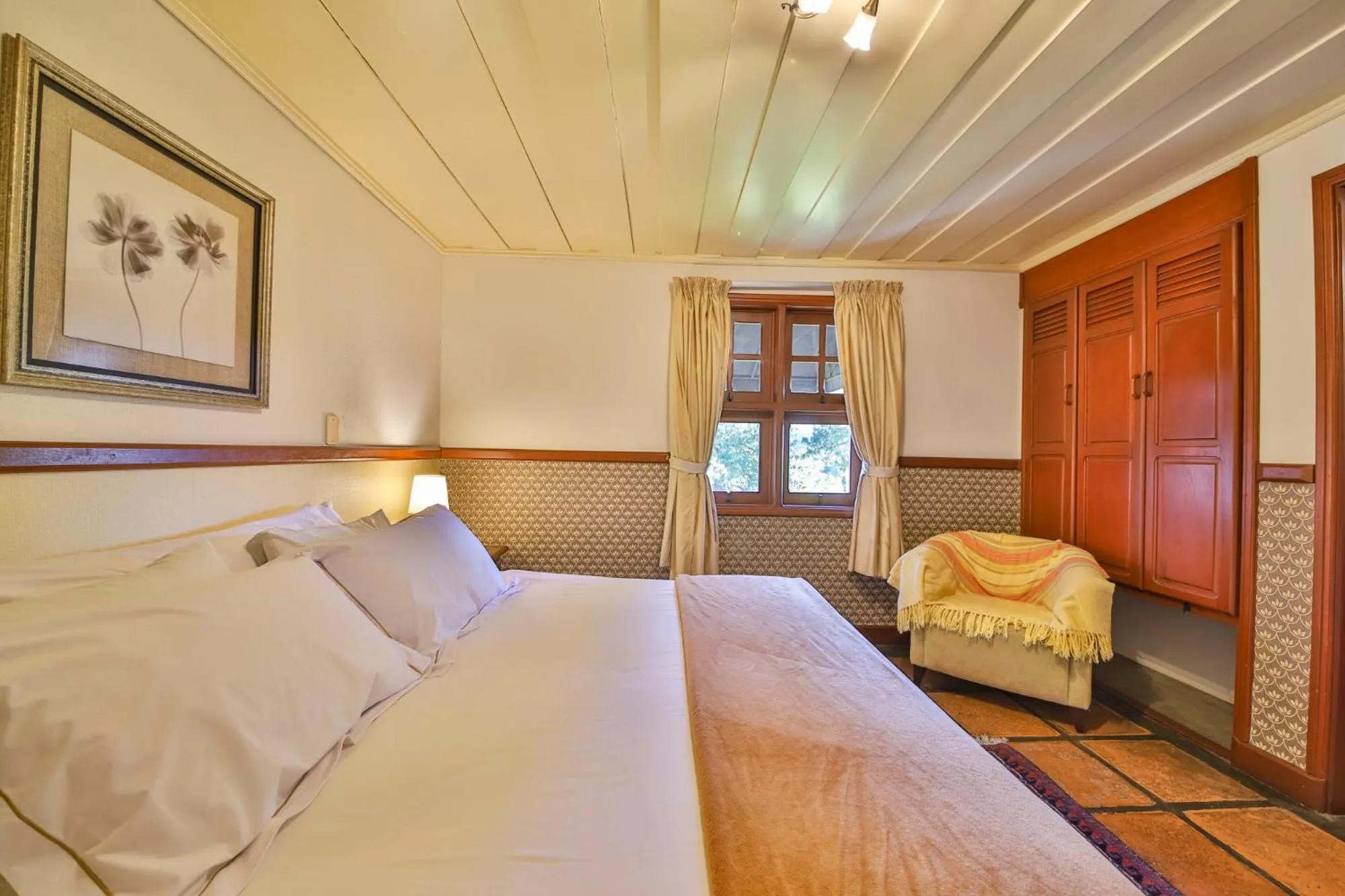 Bed in Esquilo Hotel