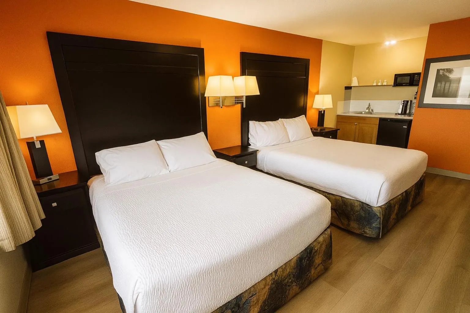 Bed in Best Maple Inn - Drayton Valley