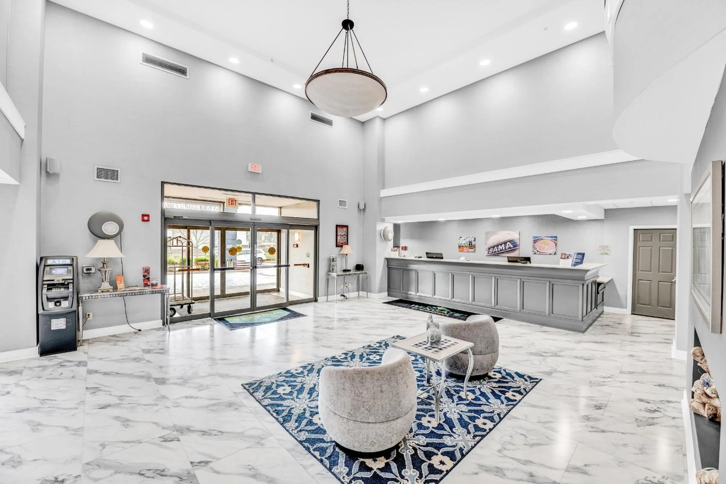 Lobby or reception in Wingate by Wyndham Tuscaloosa