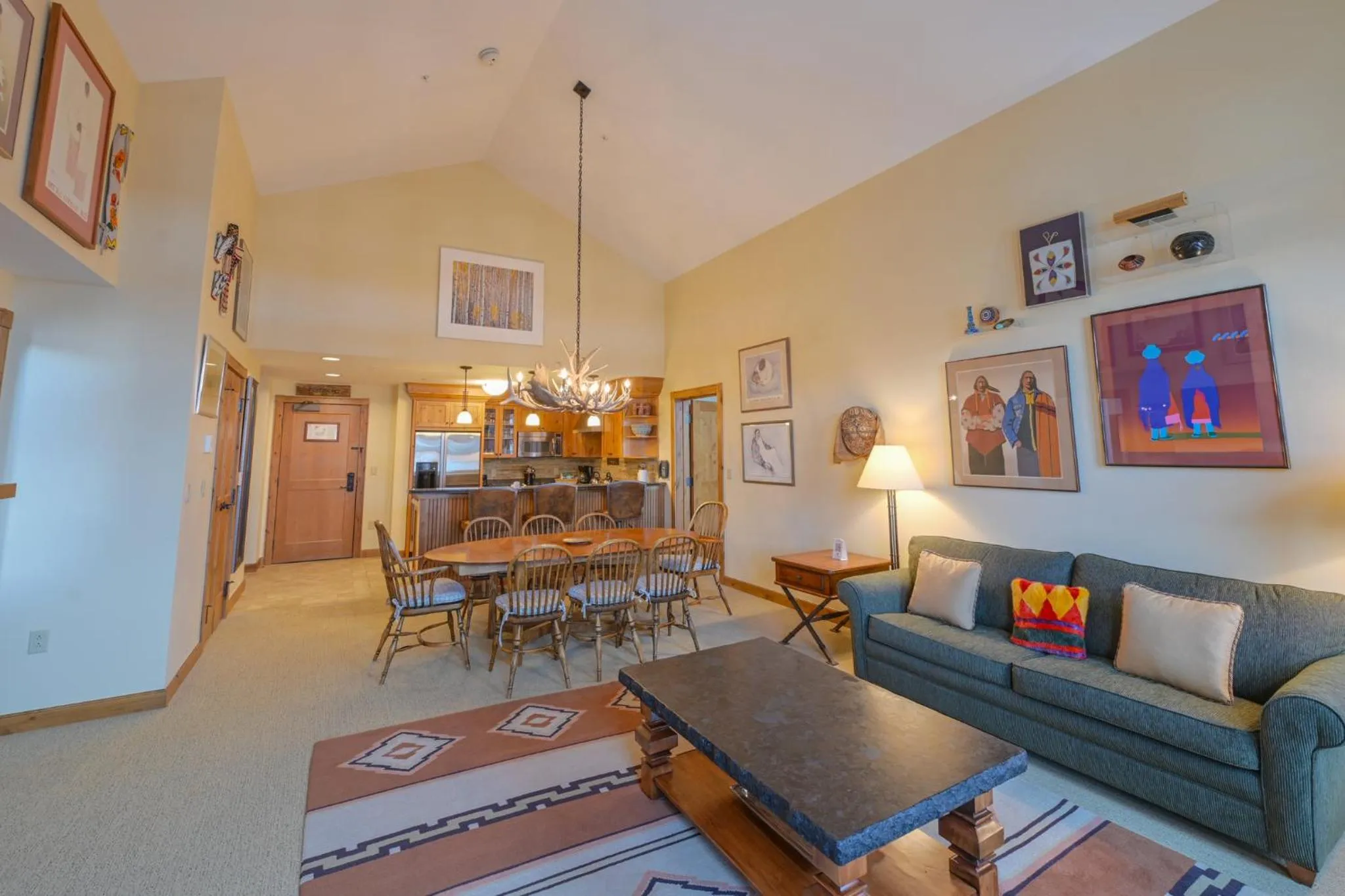 Living room in The Lodge at Mountaineer Square