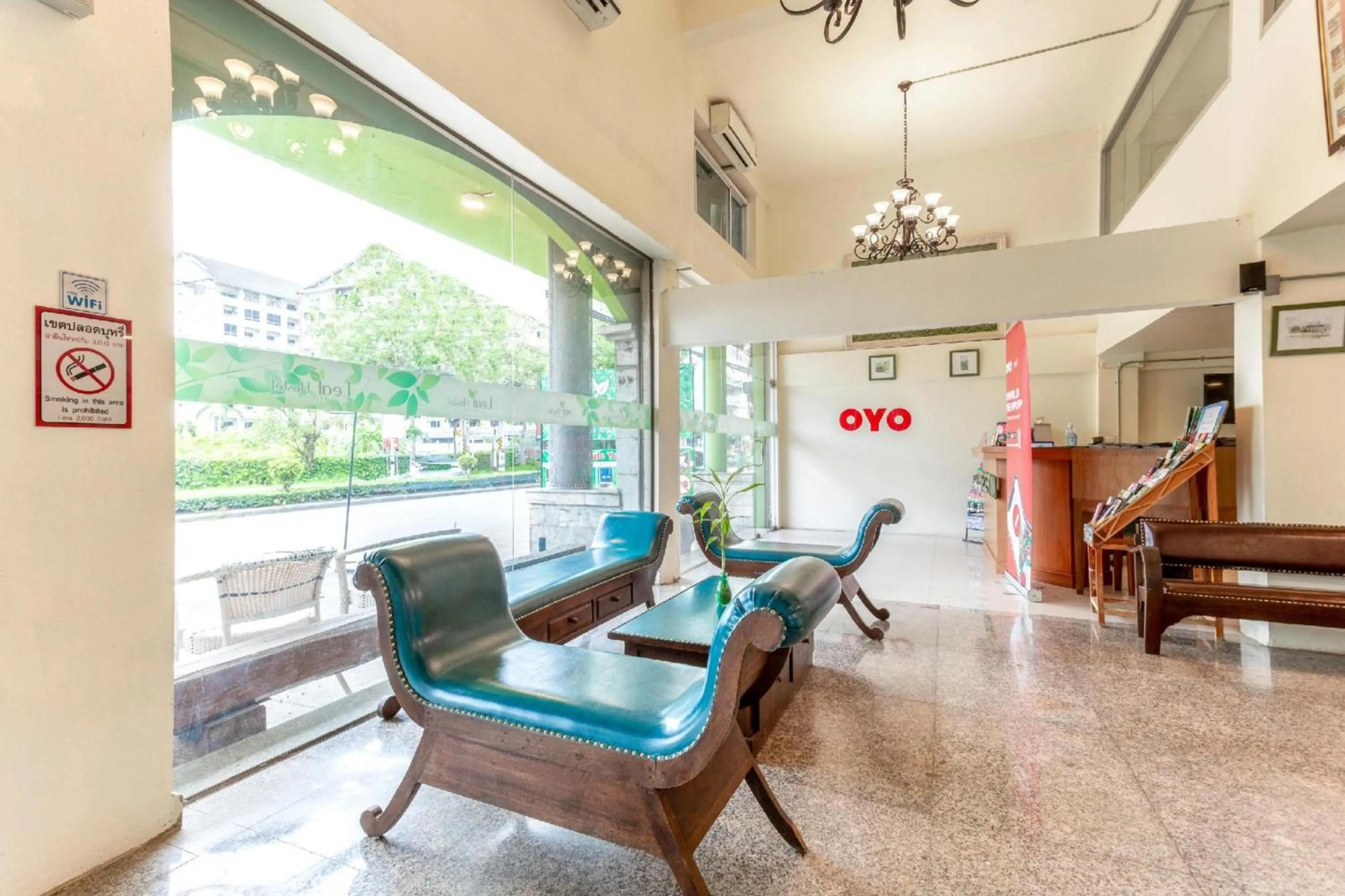 Lobby or reception in OYO 928 Leaf Hostel