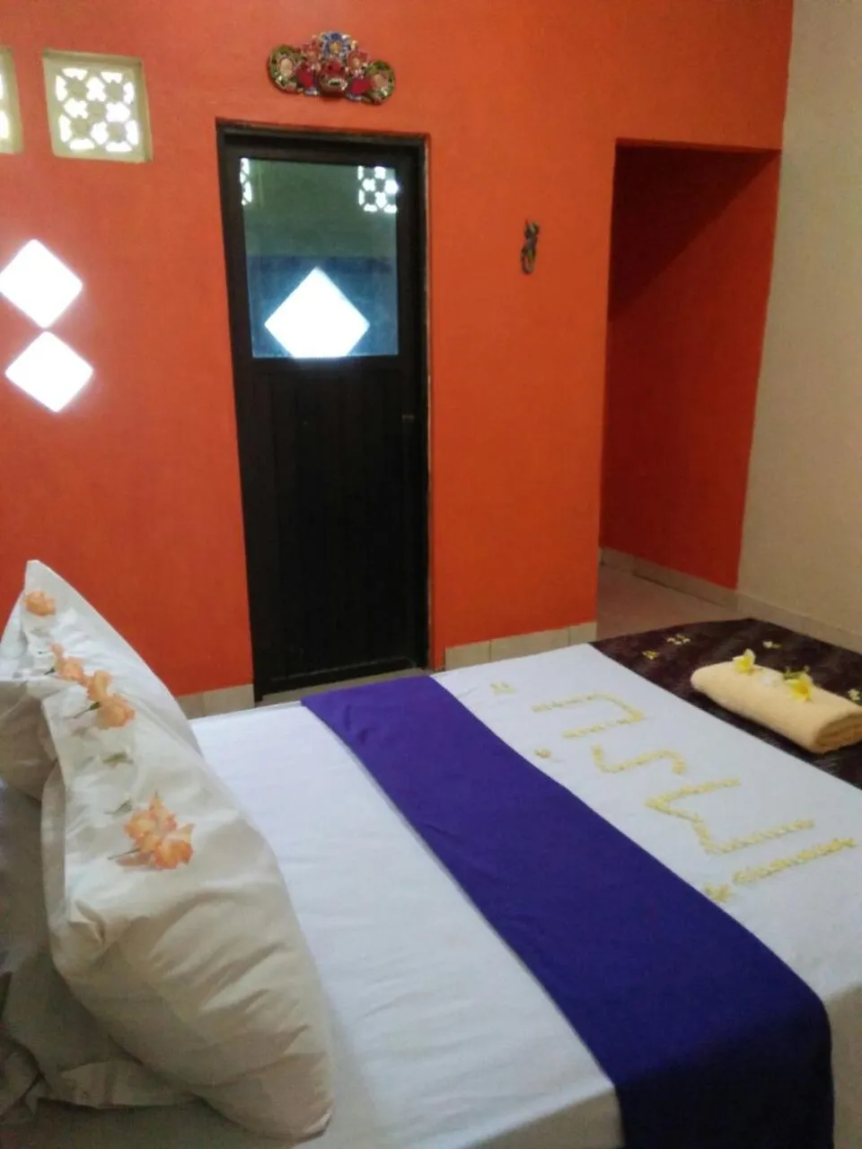 Bed in Made Roejas Family