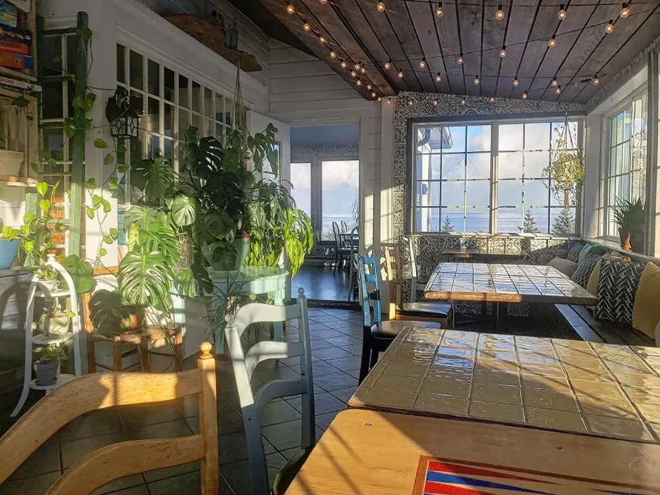 Restaurant/places to eat in Auberge La Marmite