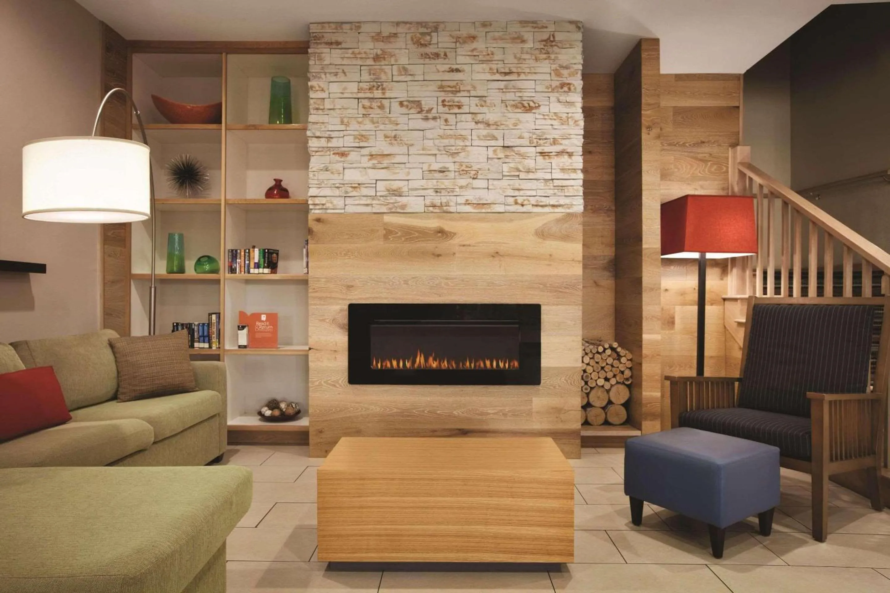 Lobby or reception in Country Inn & Suites by Radisson, Washington, DC East - Capitol Heights, MD