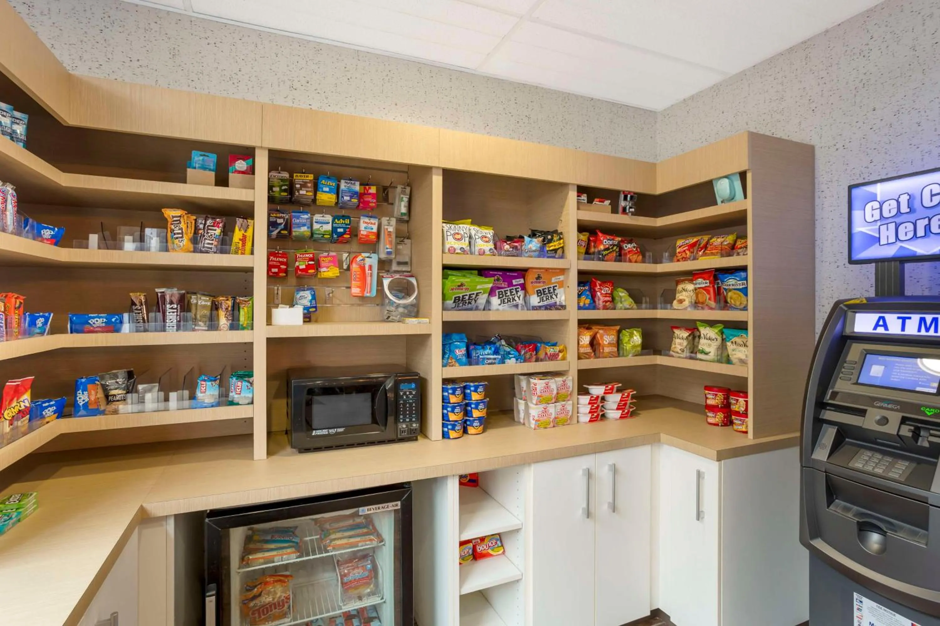 Property building in Best Western Plus Grant Creek Inn