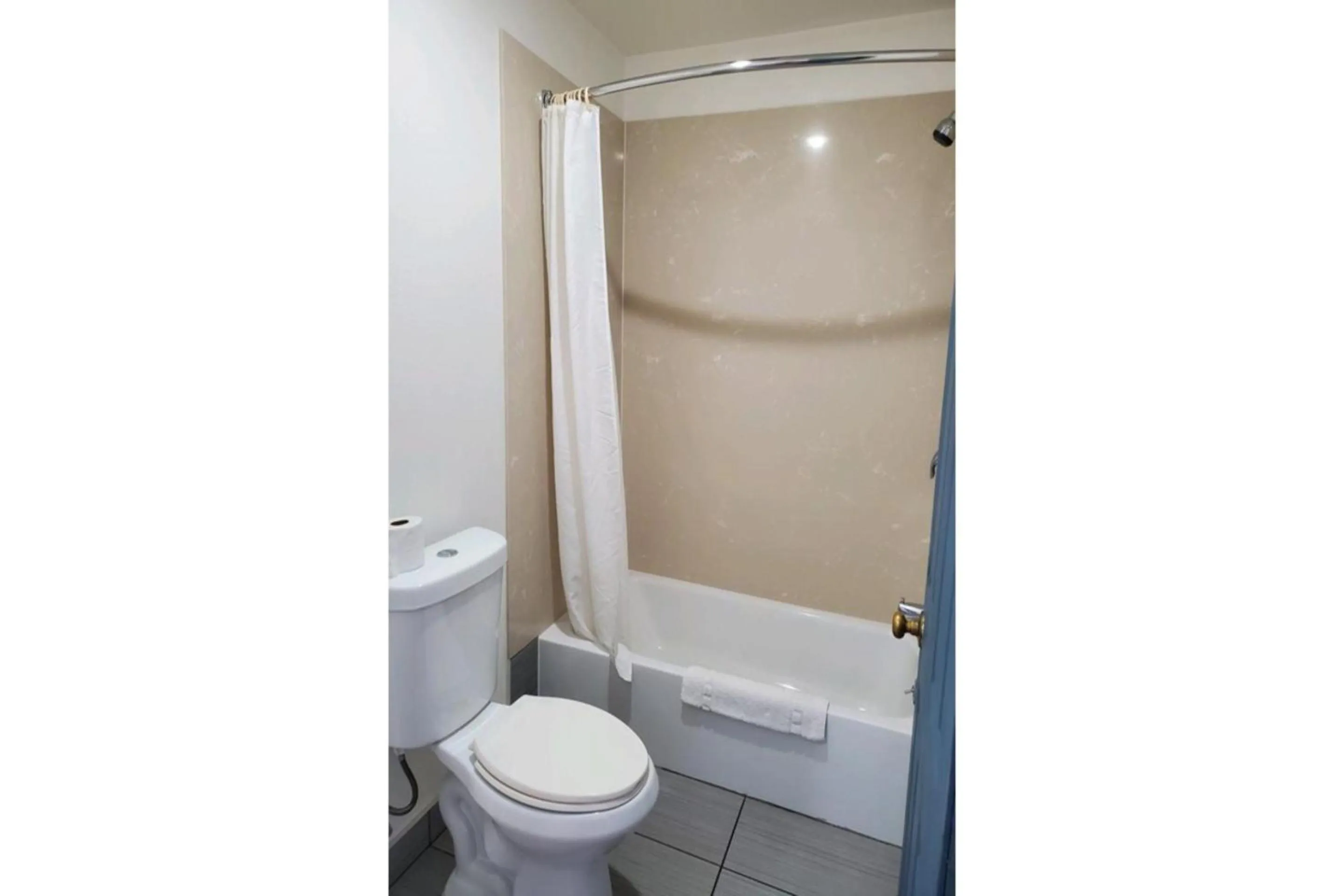 Bathroom in Premier Inn & Suites -Listing Partner