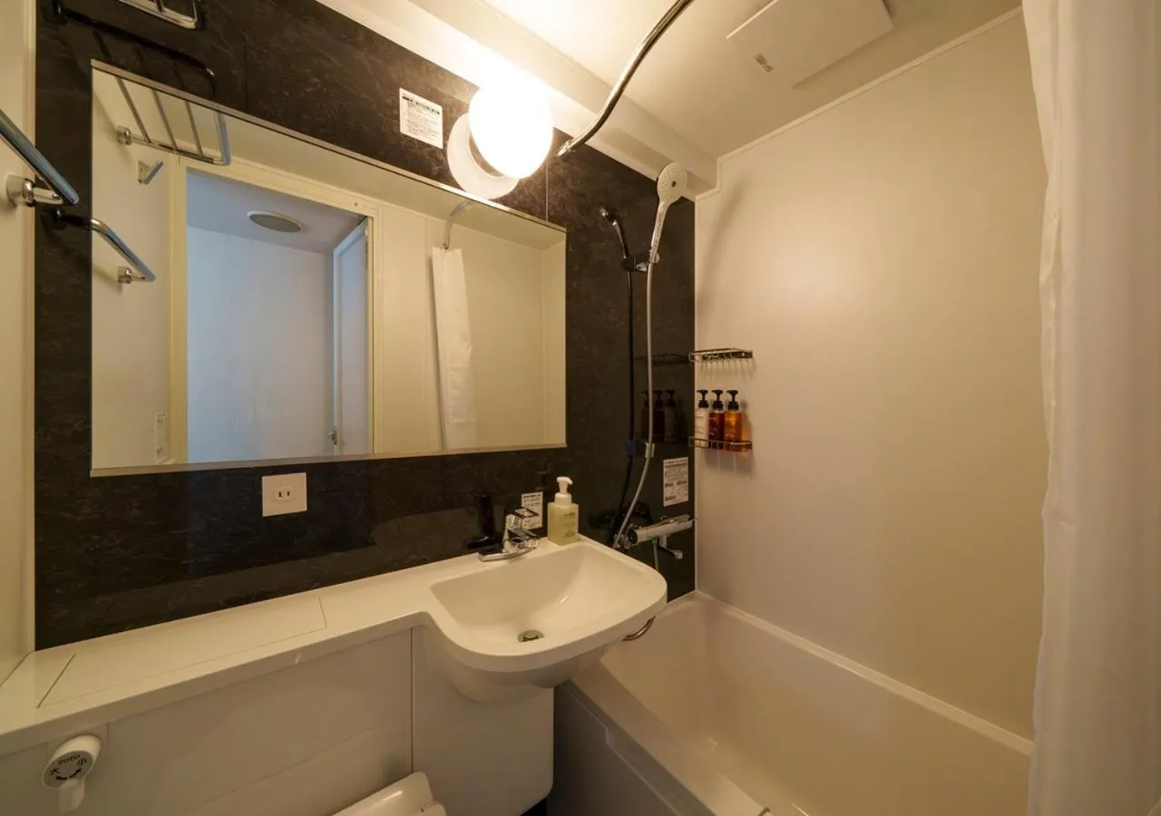 Bathroom in Smile Hotel Tokyo Asagaya