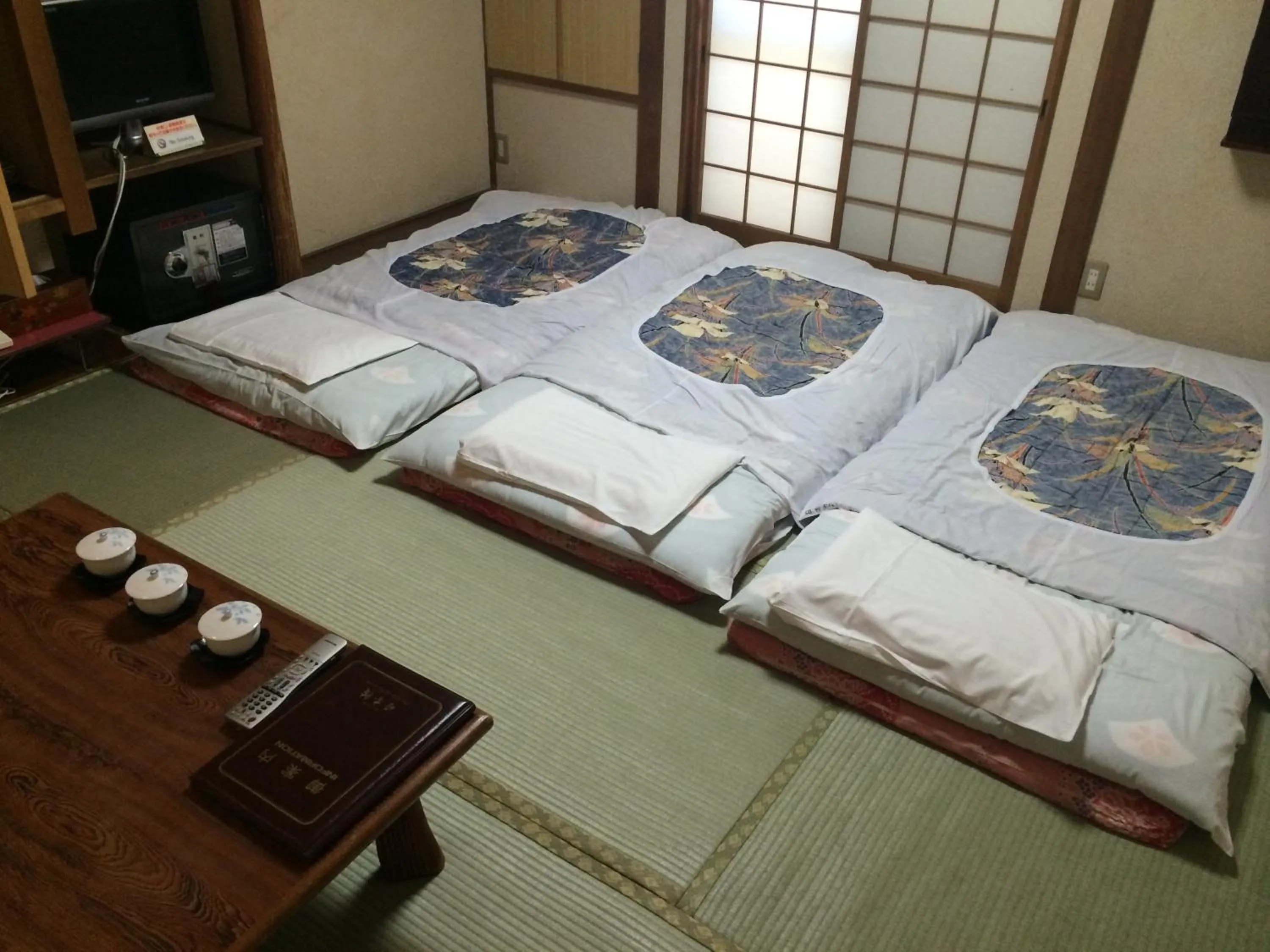 Bed in Nihonkan