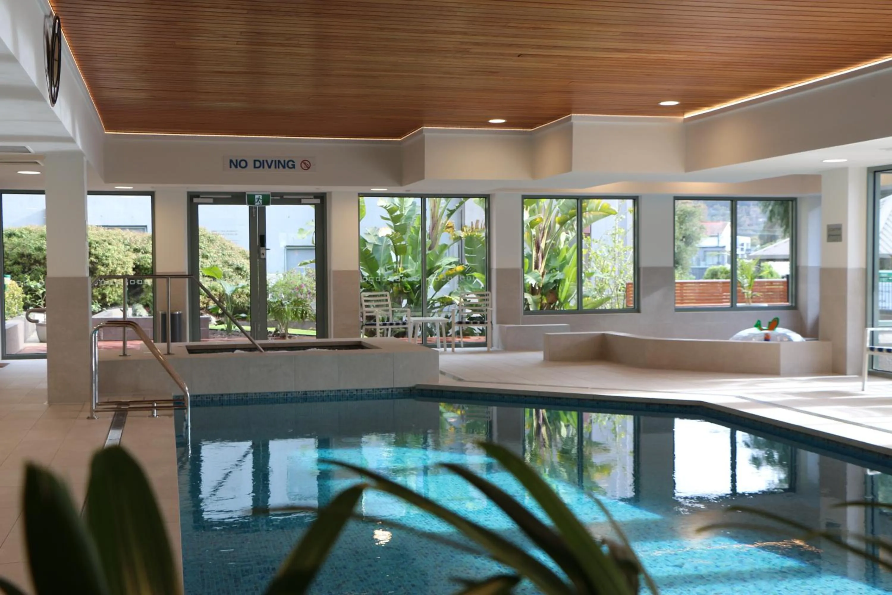 Swimming pool in Cumberland Lorne Resort