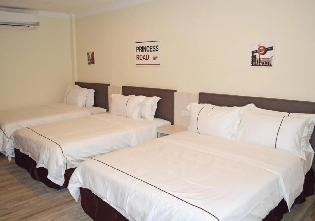 Bed in Angsoka Hotel