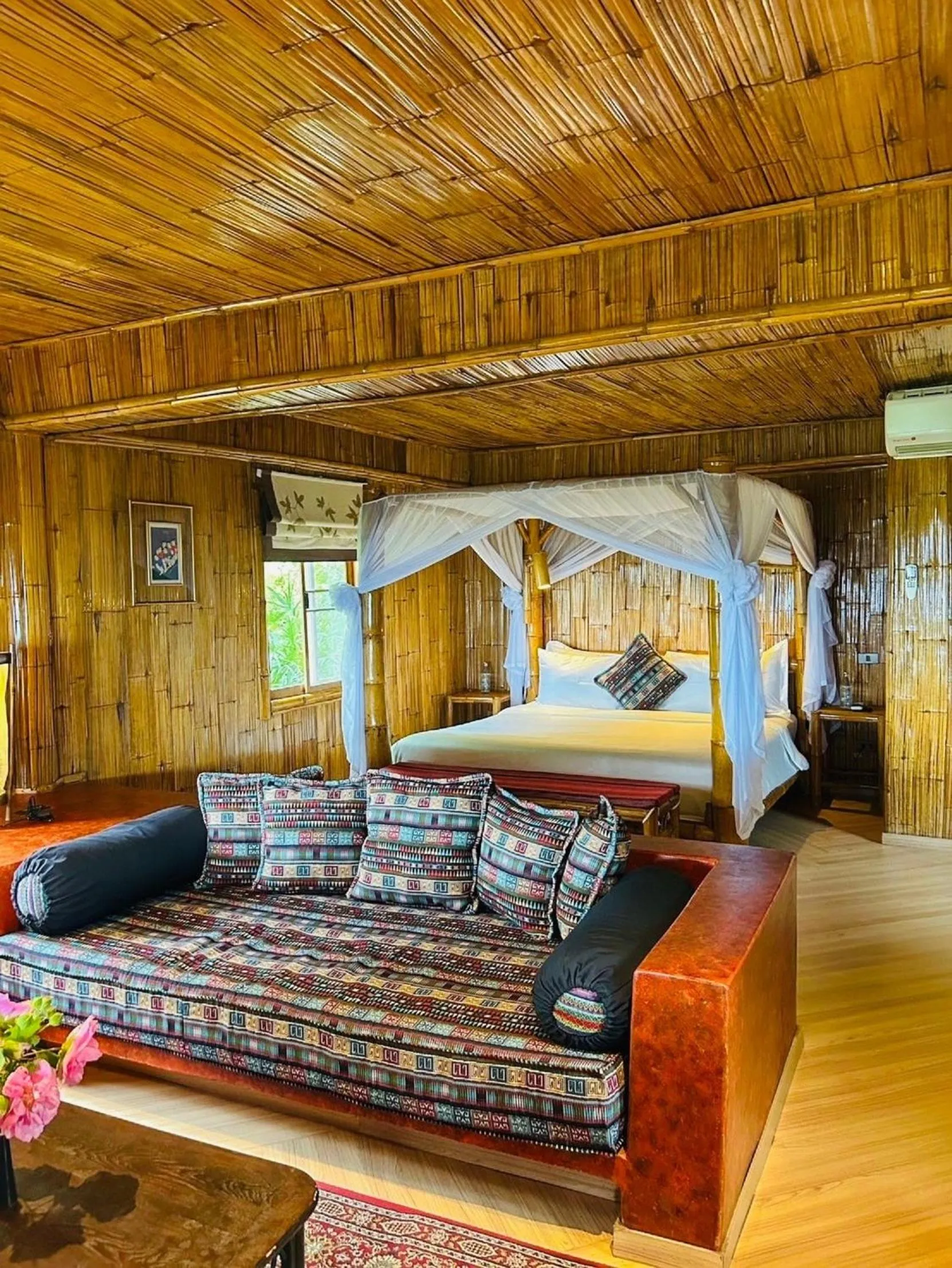 Bed in Phu Chaisai Chiang Rai Mountain Resort
