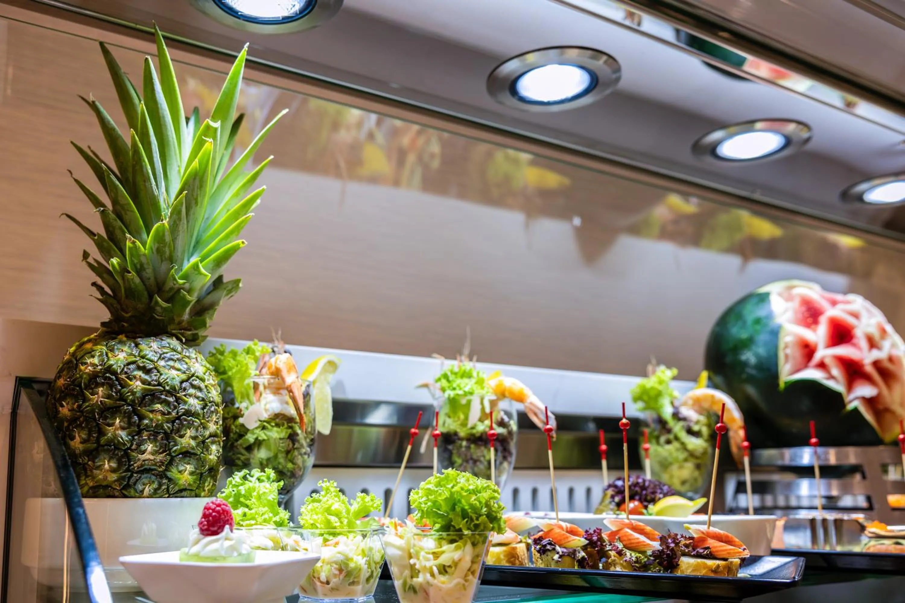 Restaurant/places to eat in MADEN Al Rawda مادن الروضة